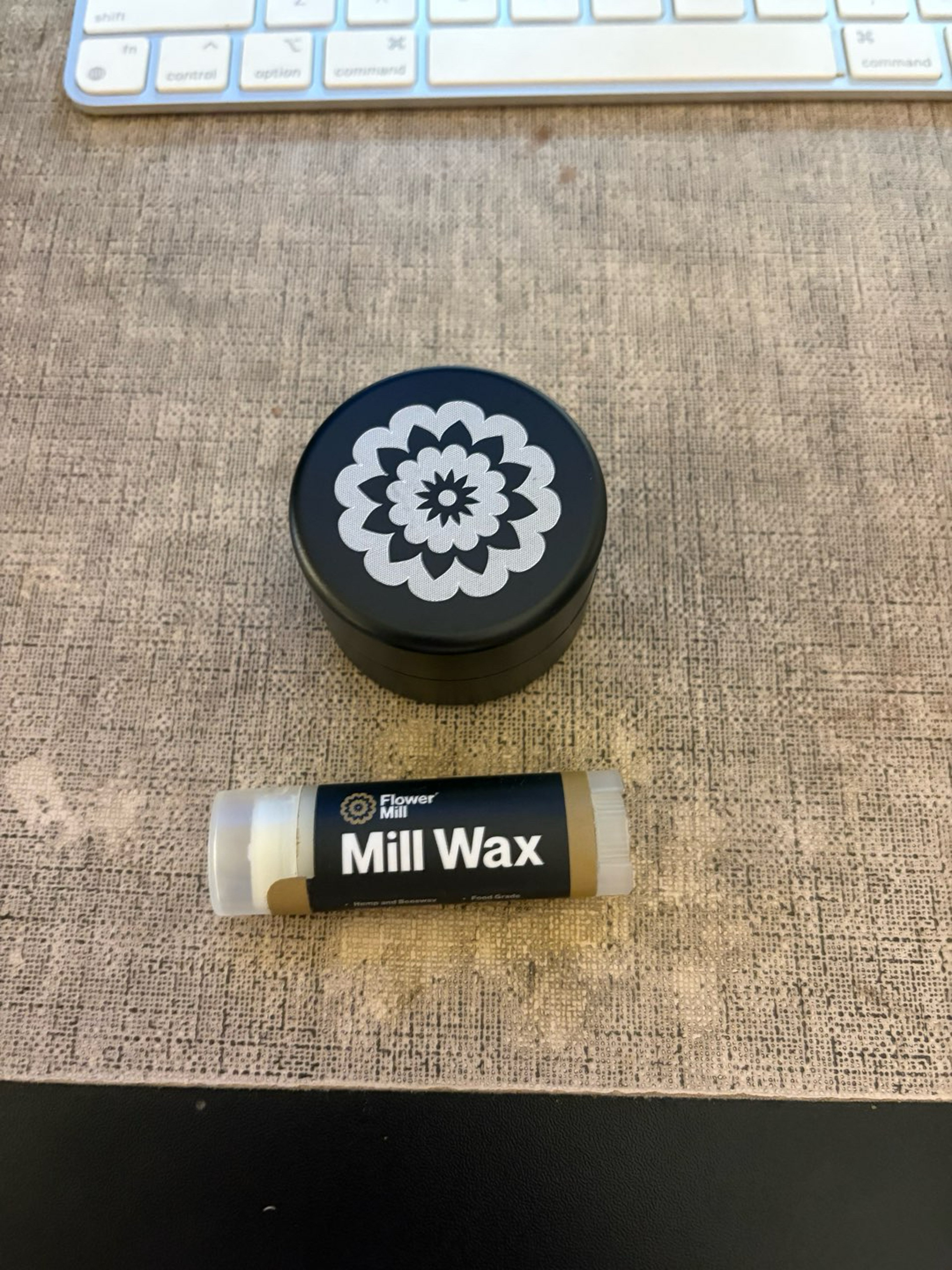 Preview pic of Flower Mill Grinder