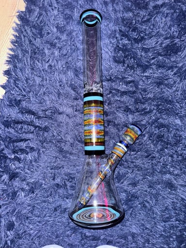 Preview pic of Mark campas worked beaker 21 inch