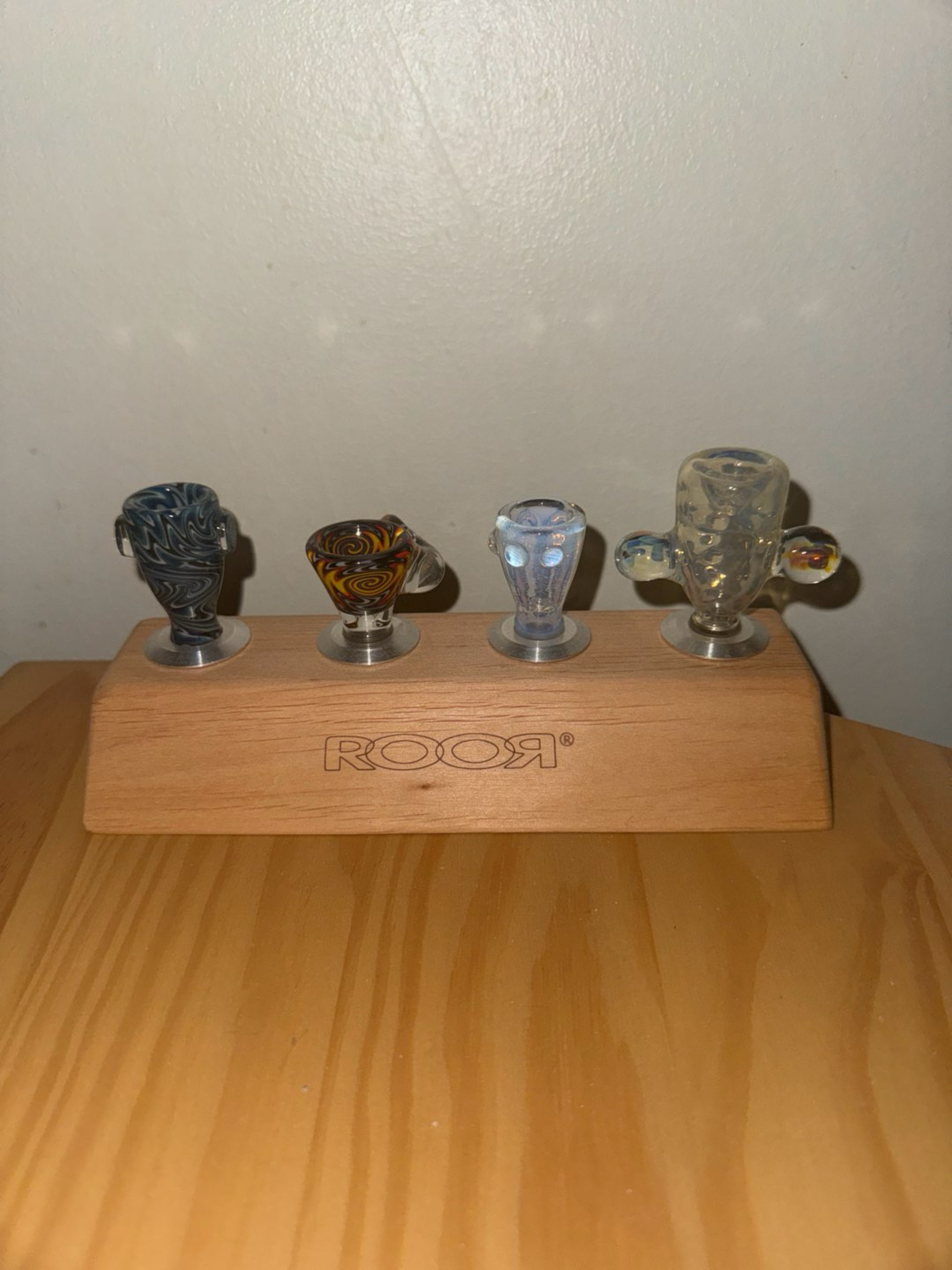 Preview pic of 4 slide set + roor holder
