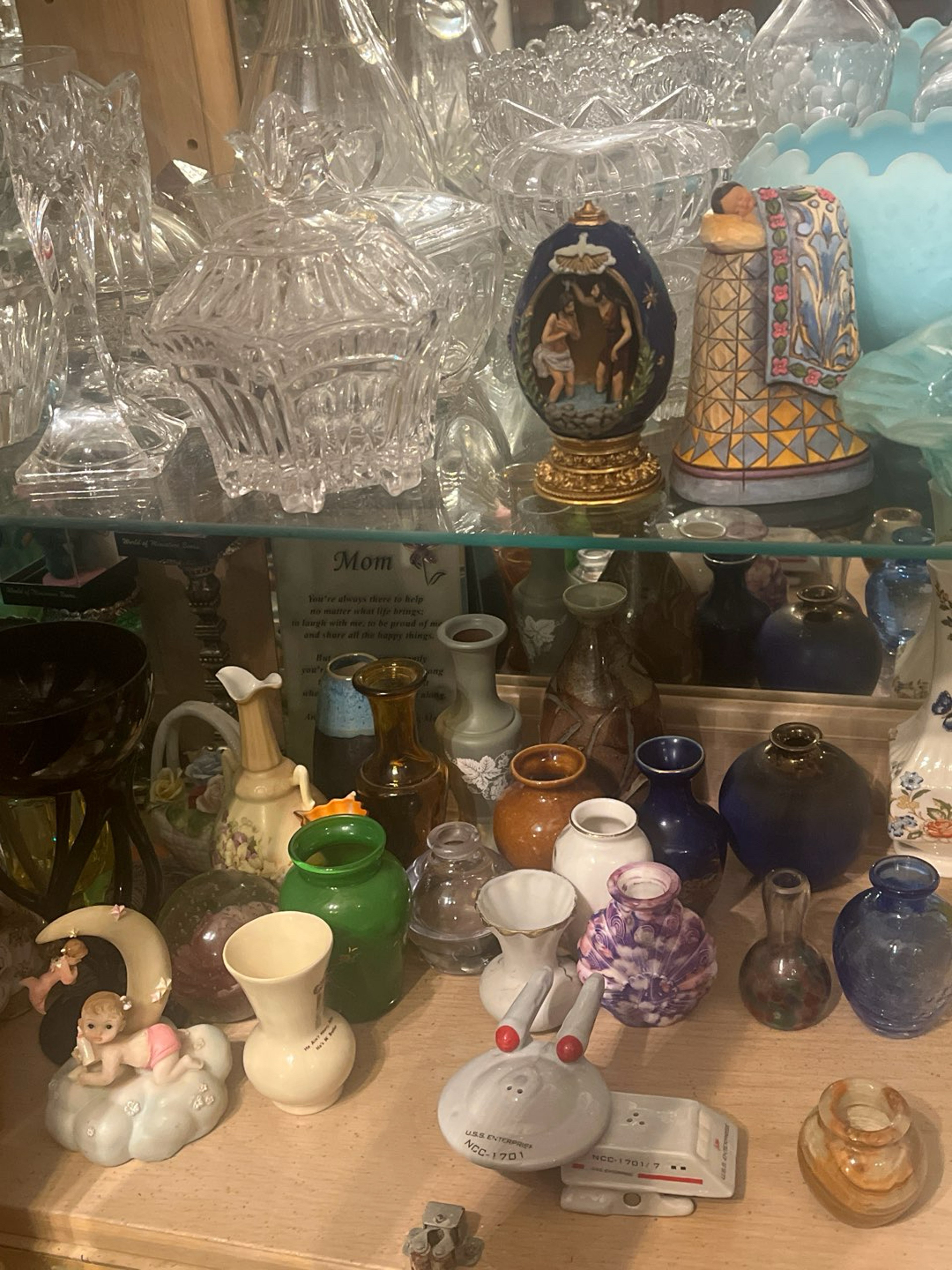 Preview pic of Glass from my moms collection😂