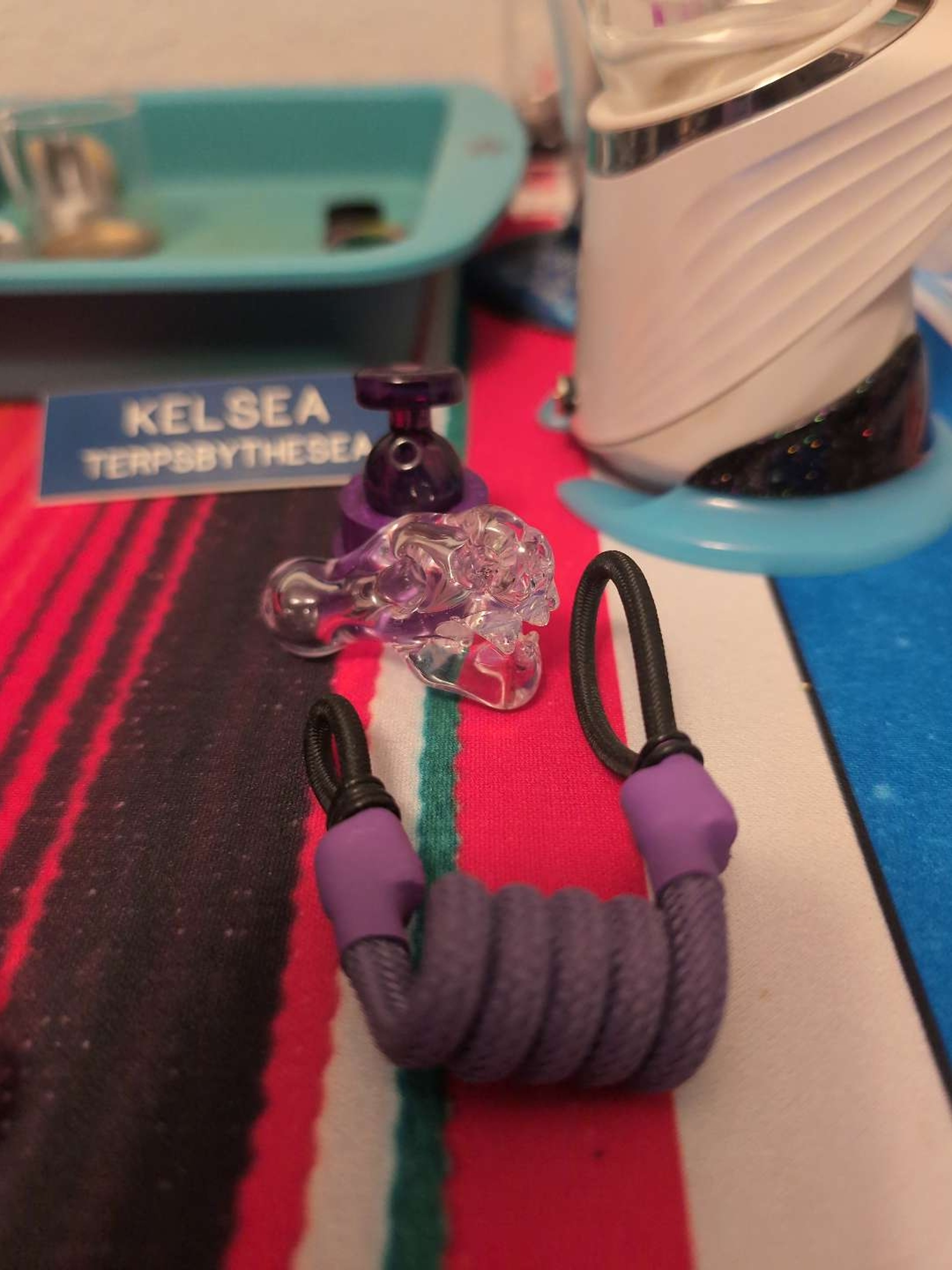Preview pic of Heady puffco purple bubble caps and tether