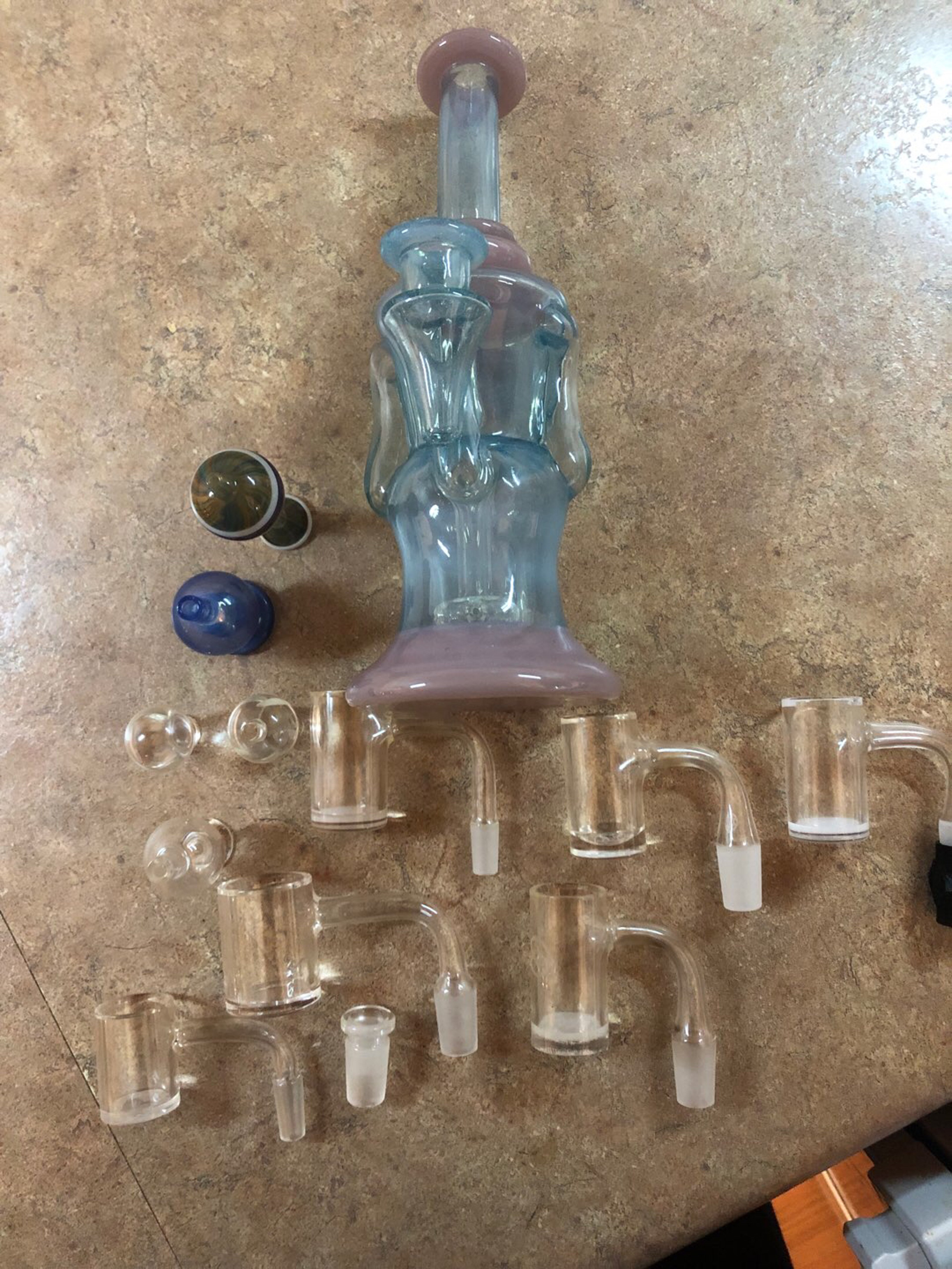 Dabberjaws and everything pictured image 0