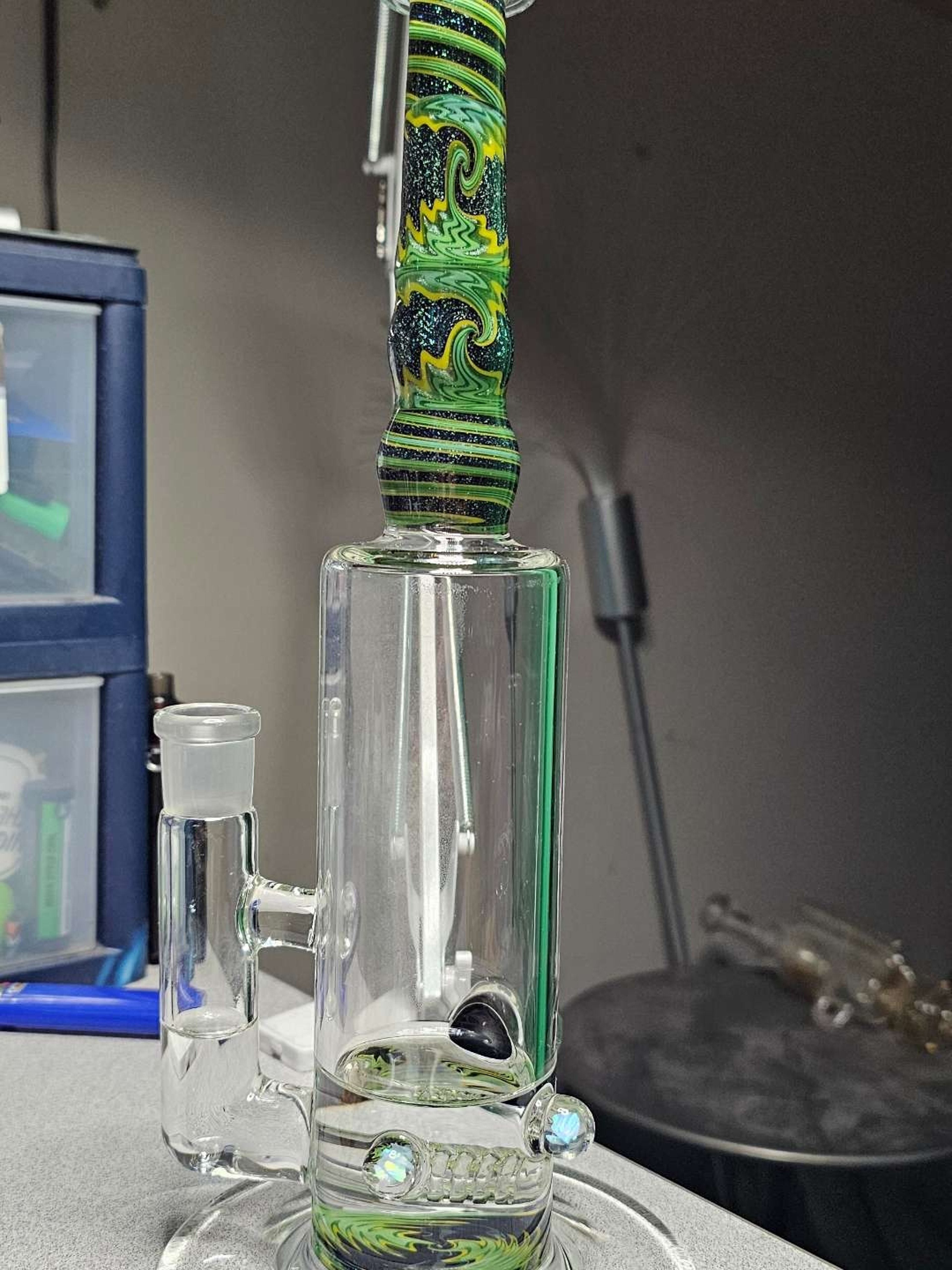 Preview pic of Chris Bain wigwag gridded stemline tube
