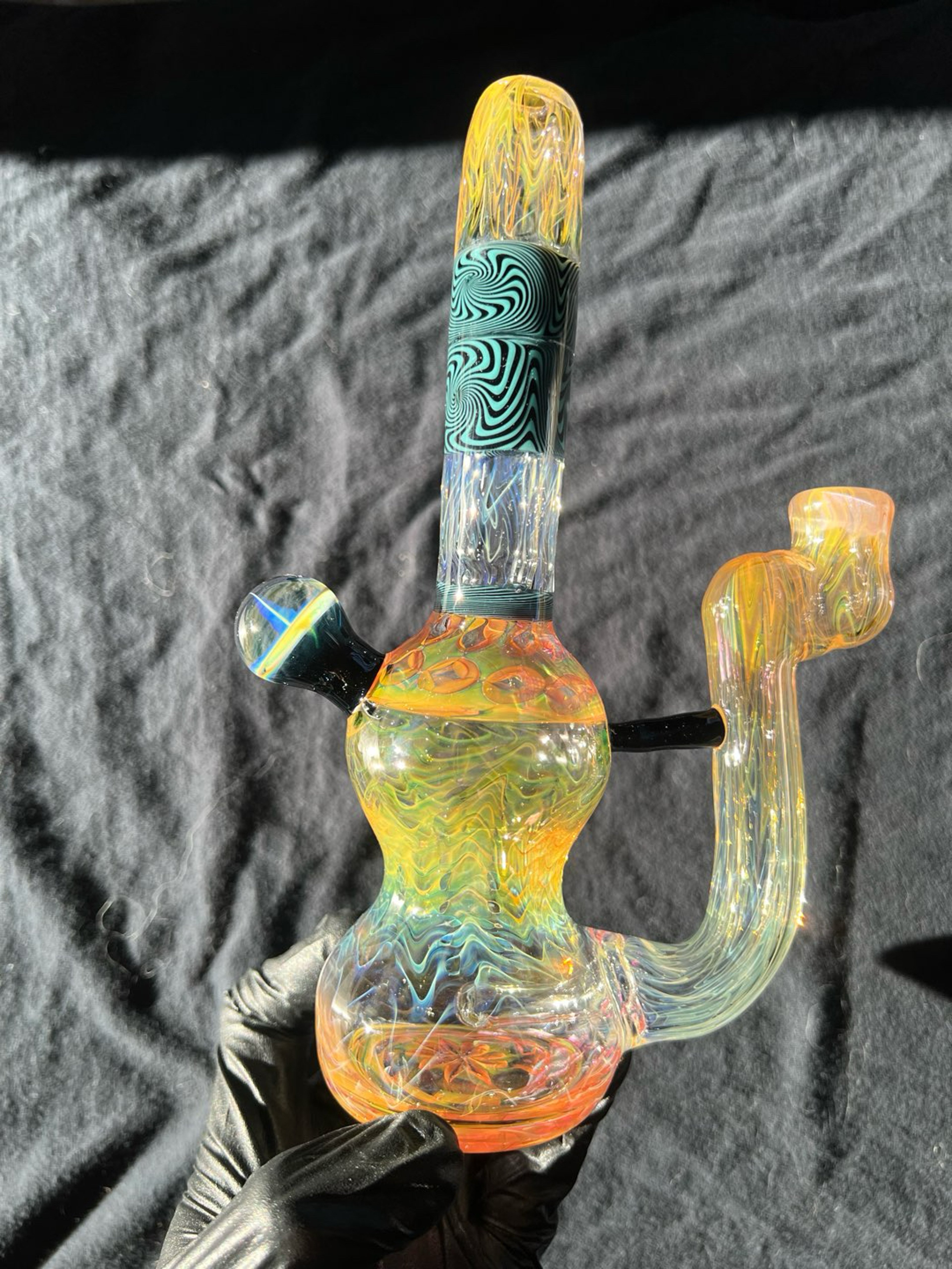 Preview pic of 14mm silver and gold fumed tube, with a fumicello.