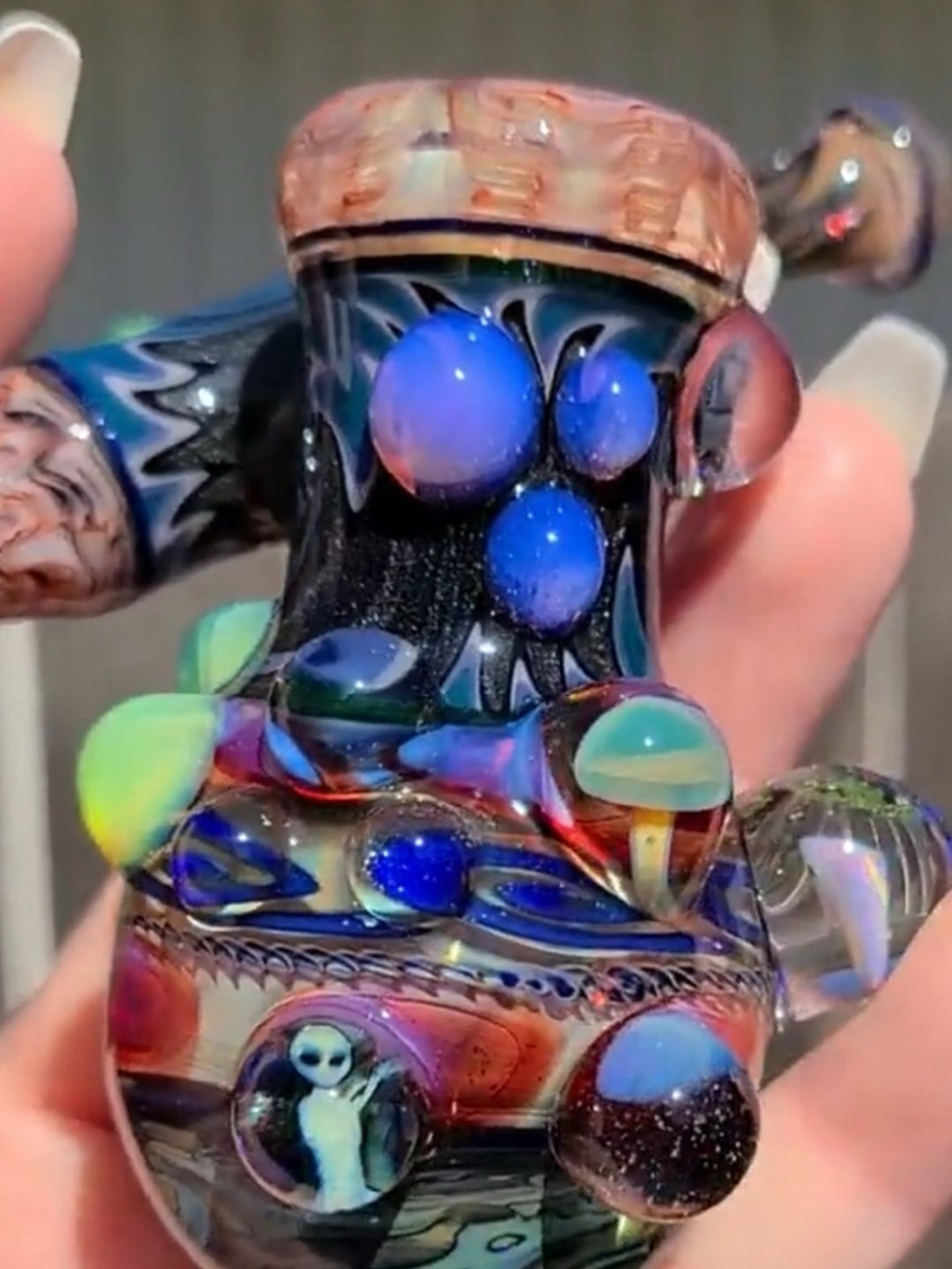 Preview pic of Heady Sidecar Pipe UV Reactive Alien Milli