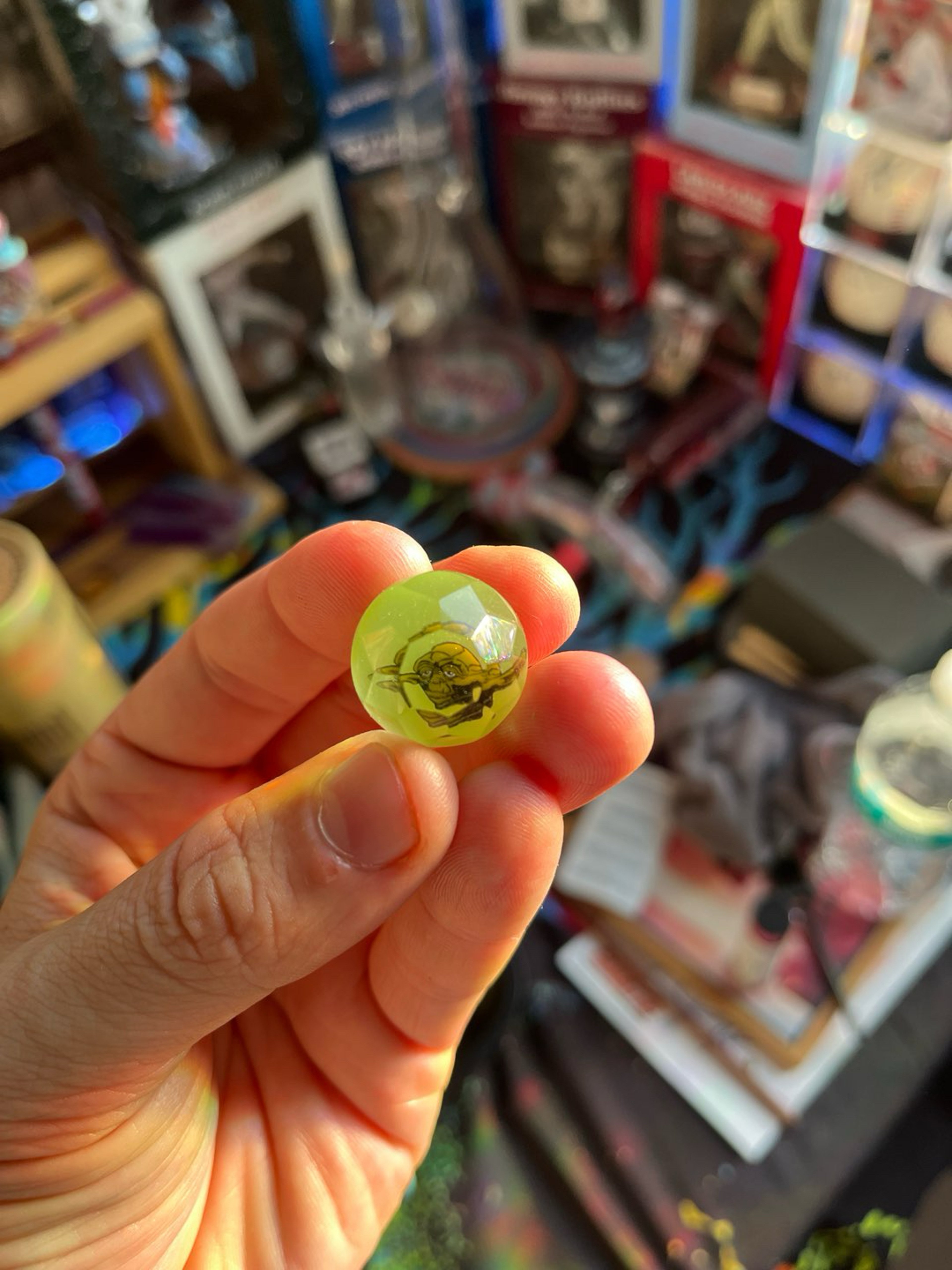 Preview pic of SpookyGlass faceted yoda marble