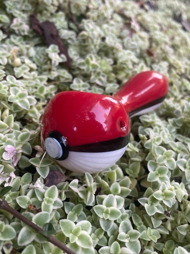 Preview pic of Pokeball Pipe