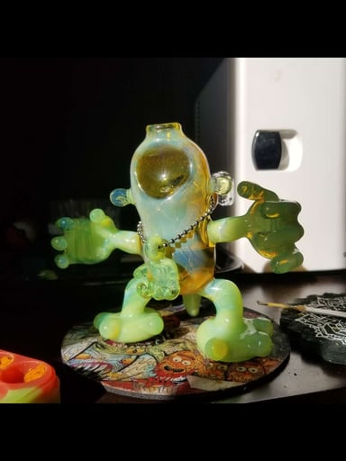 Preview pic of Sandberg glass munny doll #47