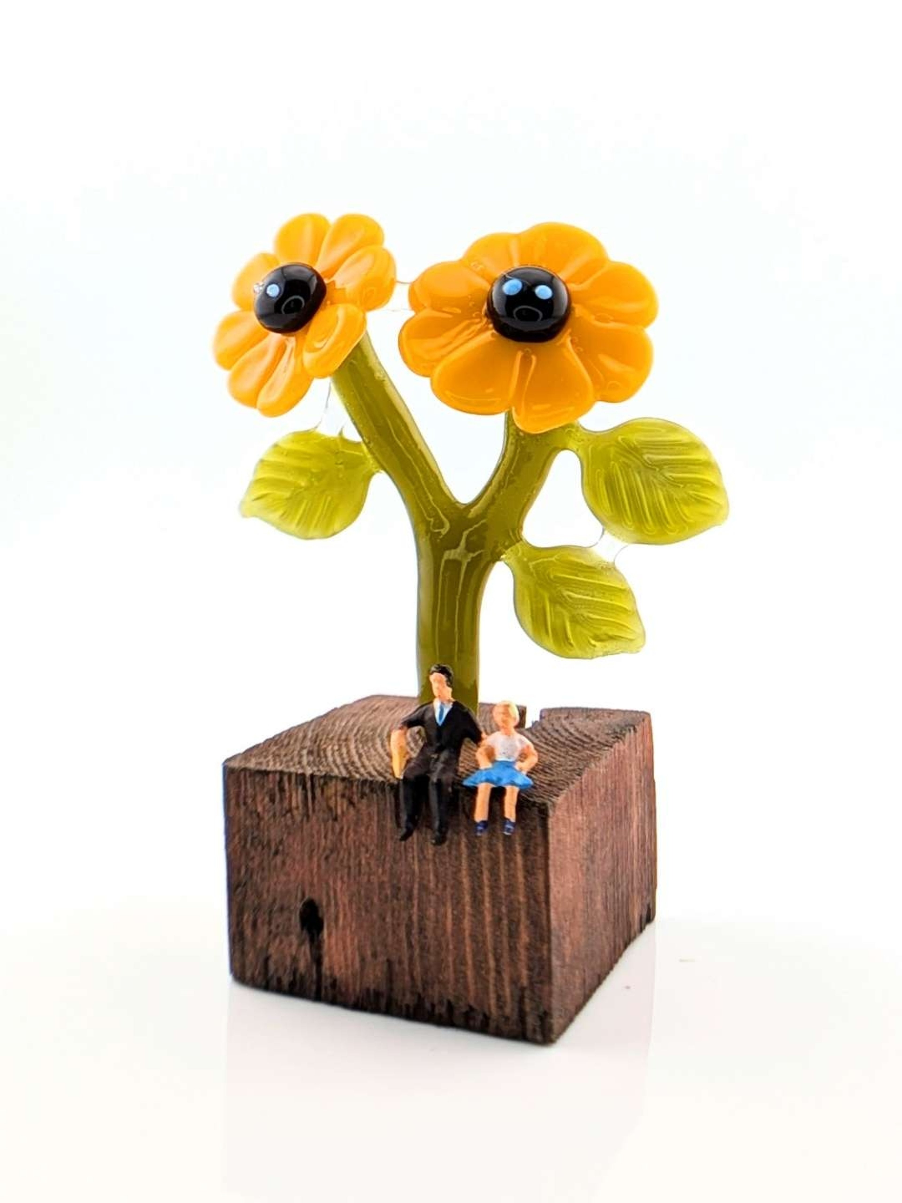 Preview pic of Ethan Windy "Golden Duo" Glass Sculpture
