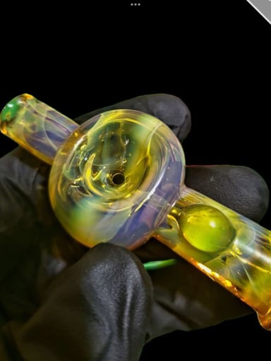 Preview pic of Mini Bubble Cap Pipe by "thelegionoffume"