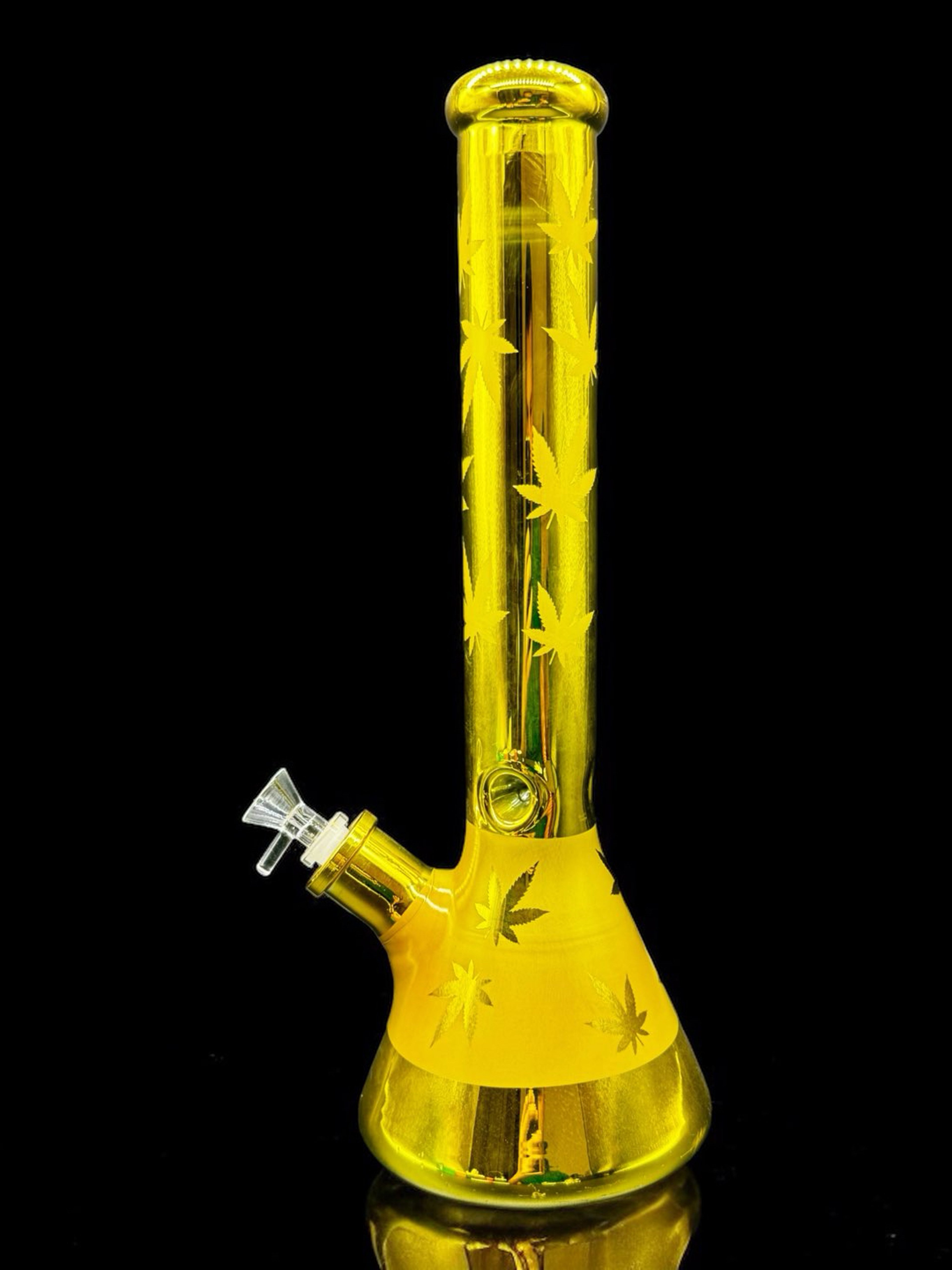 Preview pic of Yellow Rainbow Galaxy Beaker with Leaf 16"