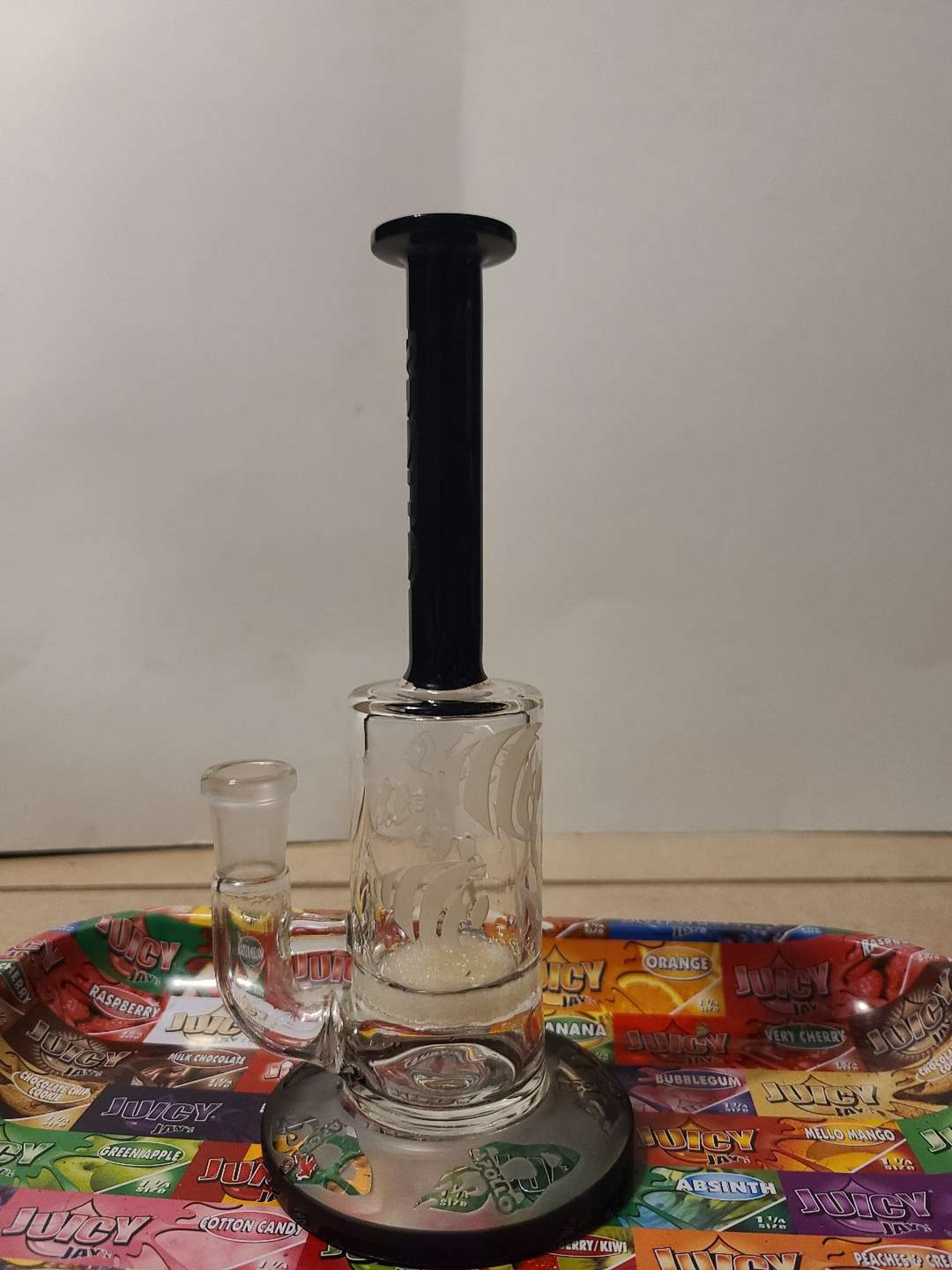 Preview pic of Apollo Glass 14mm "underwater" themed dab rig