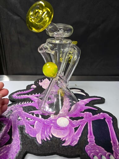 Preview pic of Bukurs glass recycler