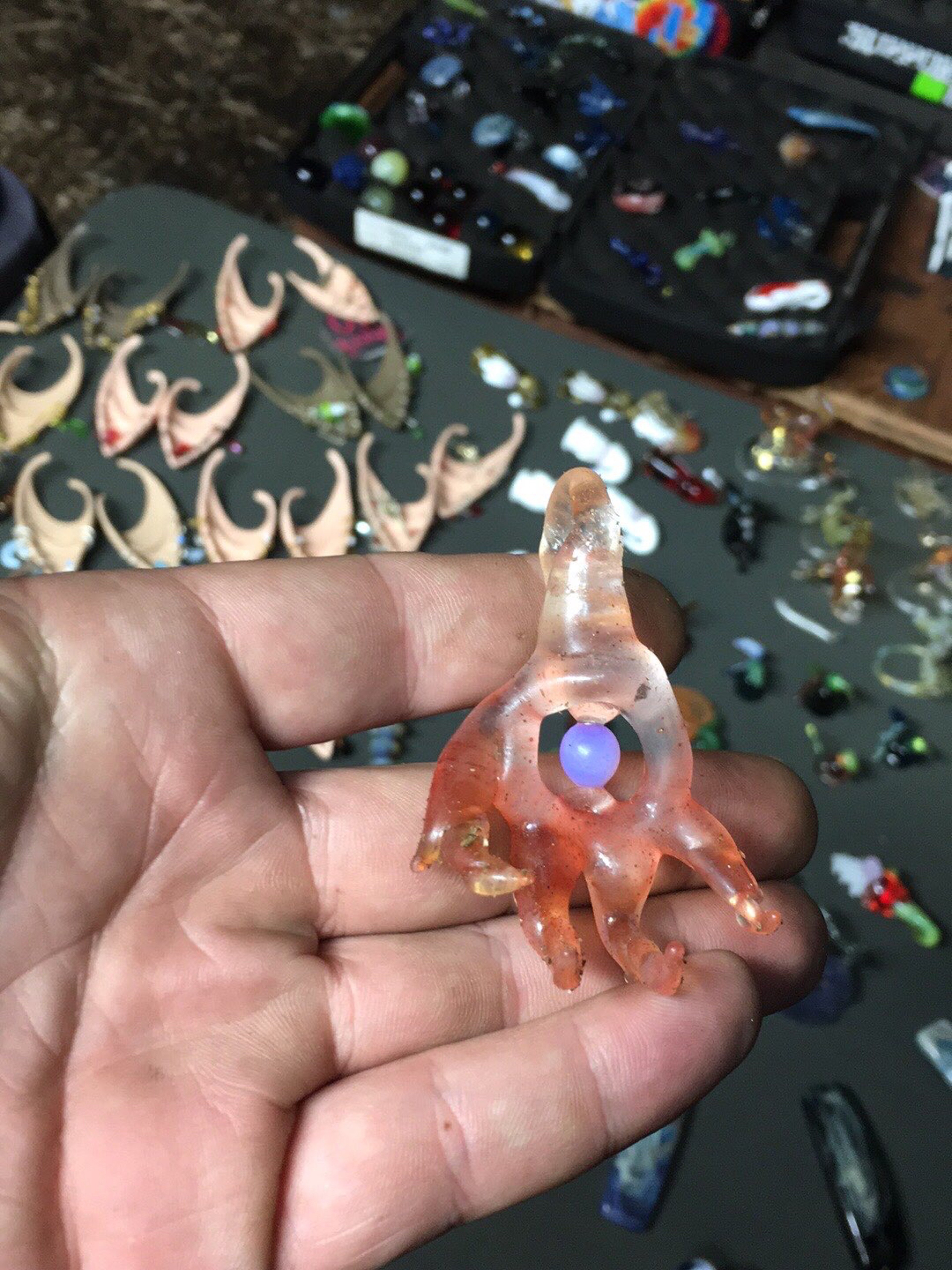 Preview pic of Dragons claw pendy