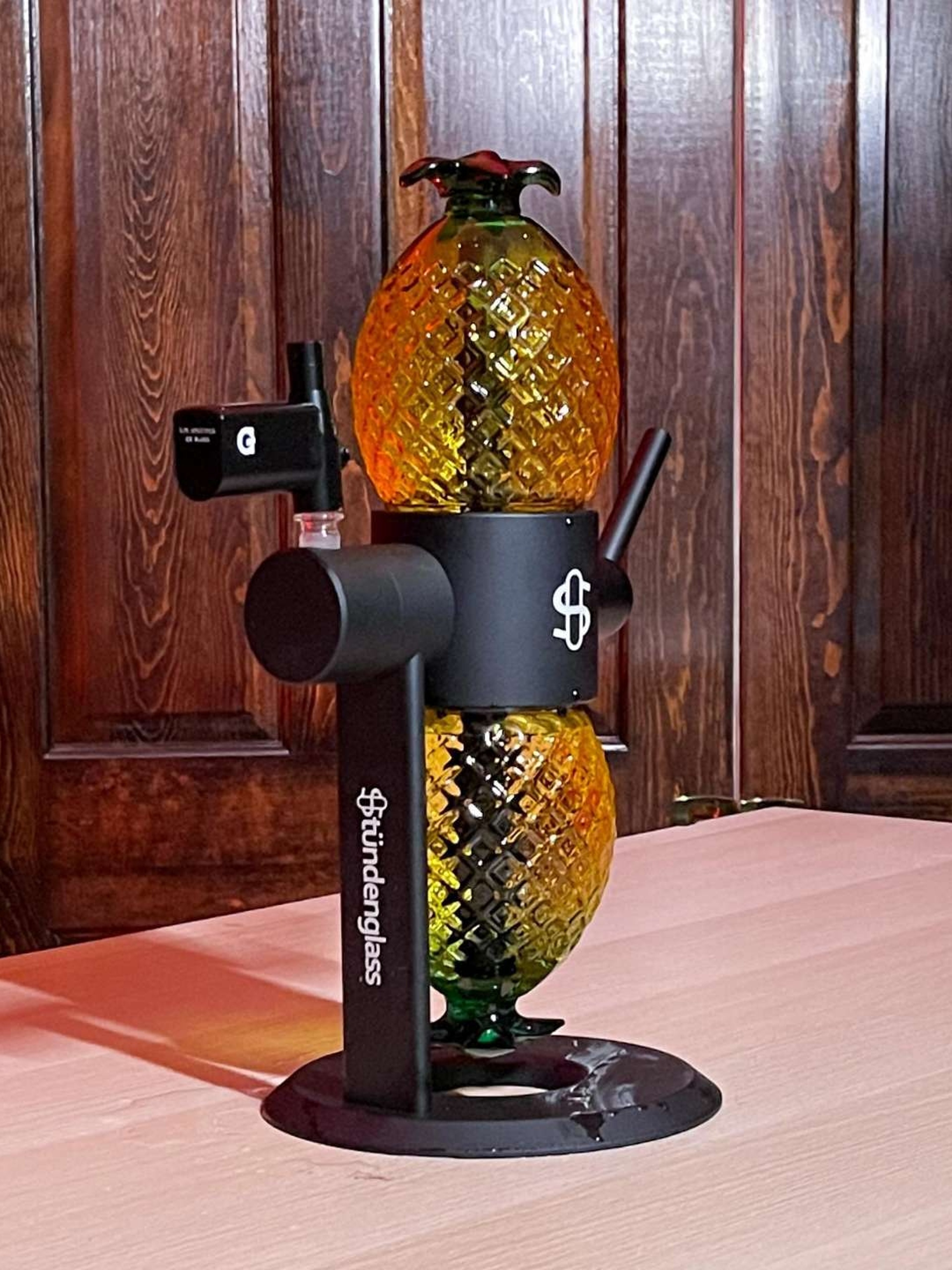 Stüdenglass Double Pineapple Globe Gravity Bong image 0