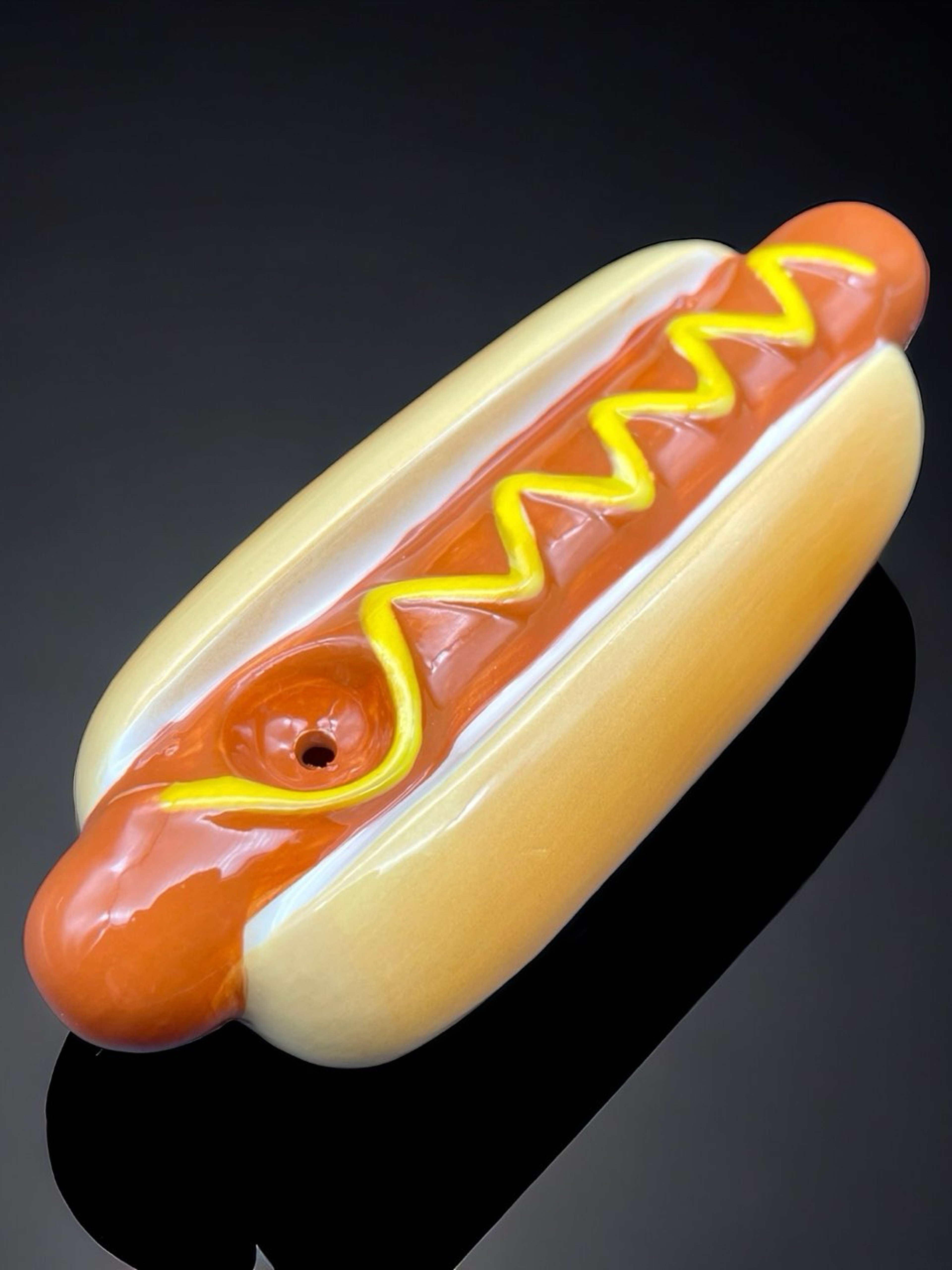 Preview pic of Hot Dog Ceramic Hand Pipe