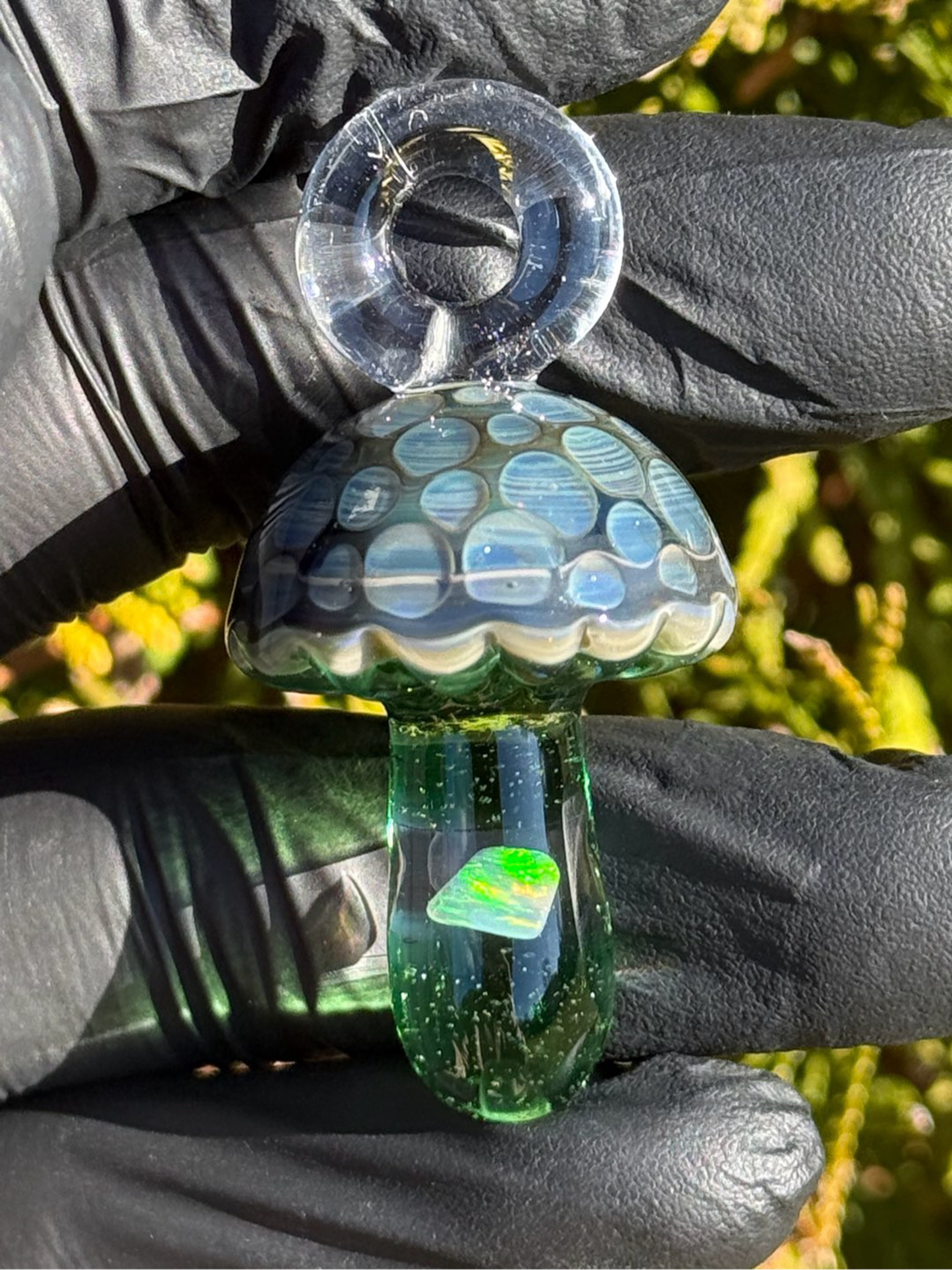 Preview pic of Glowshroom pendant