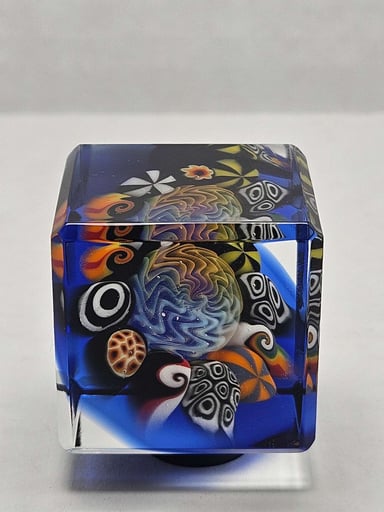 Preview pic of Hefe Glass Fume & Mille Cube