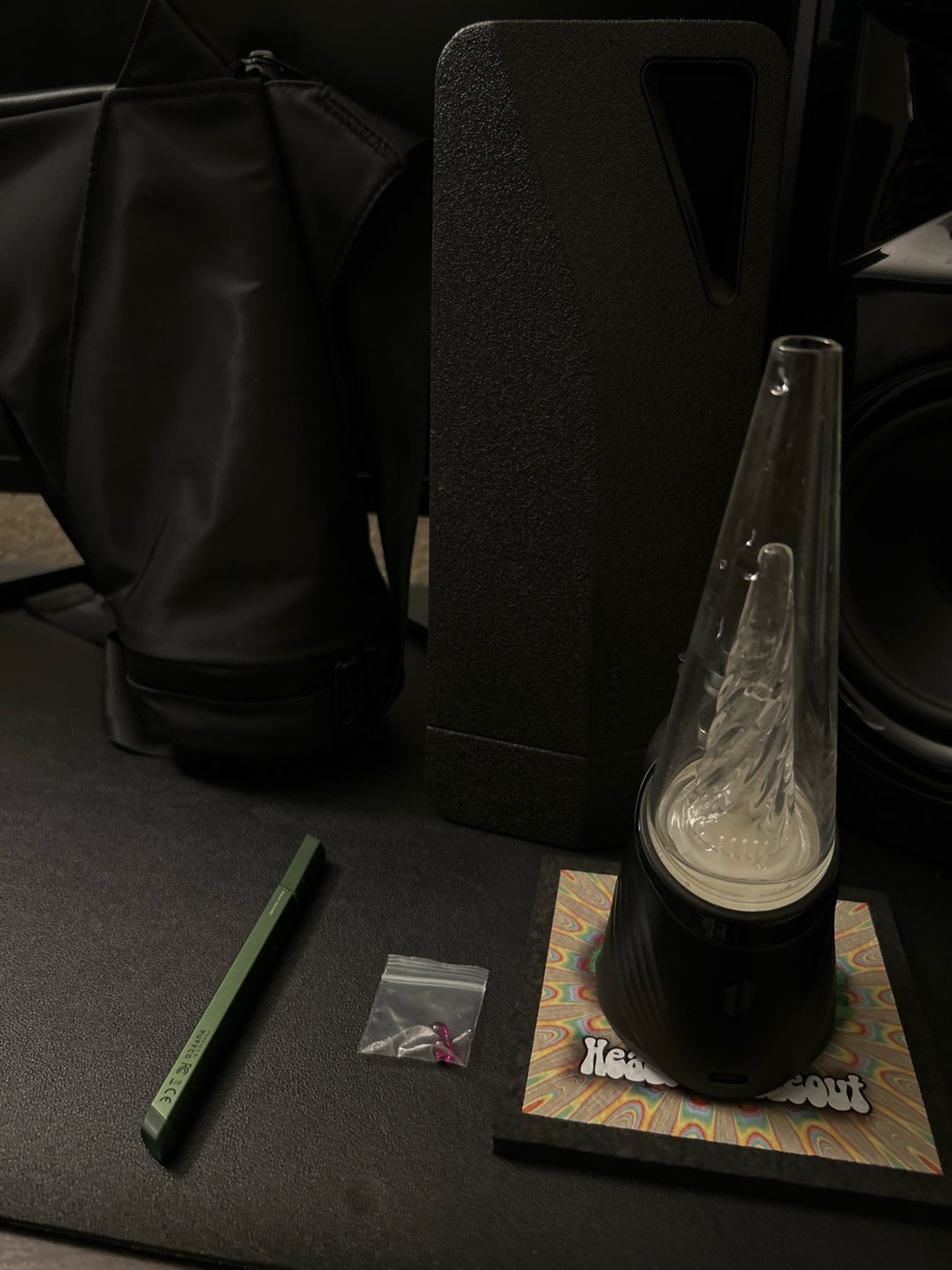 Preview pic of Puffco Peak Pro bundle