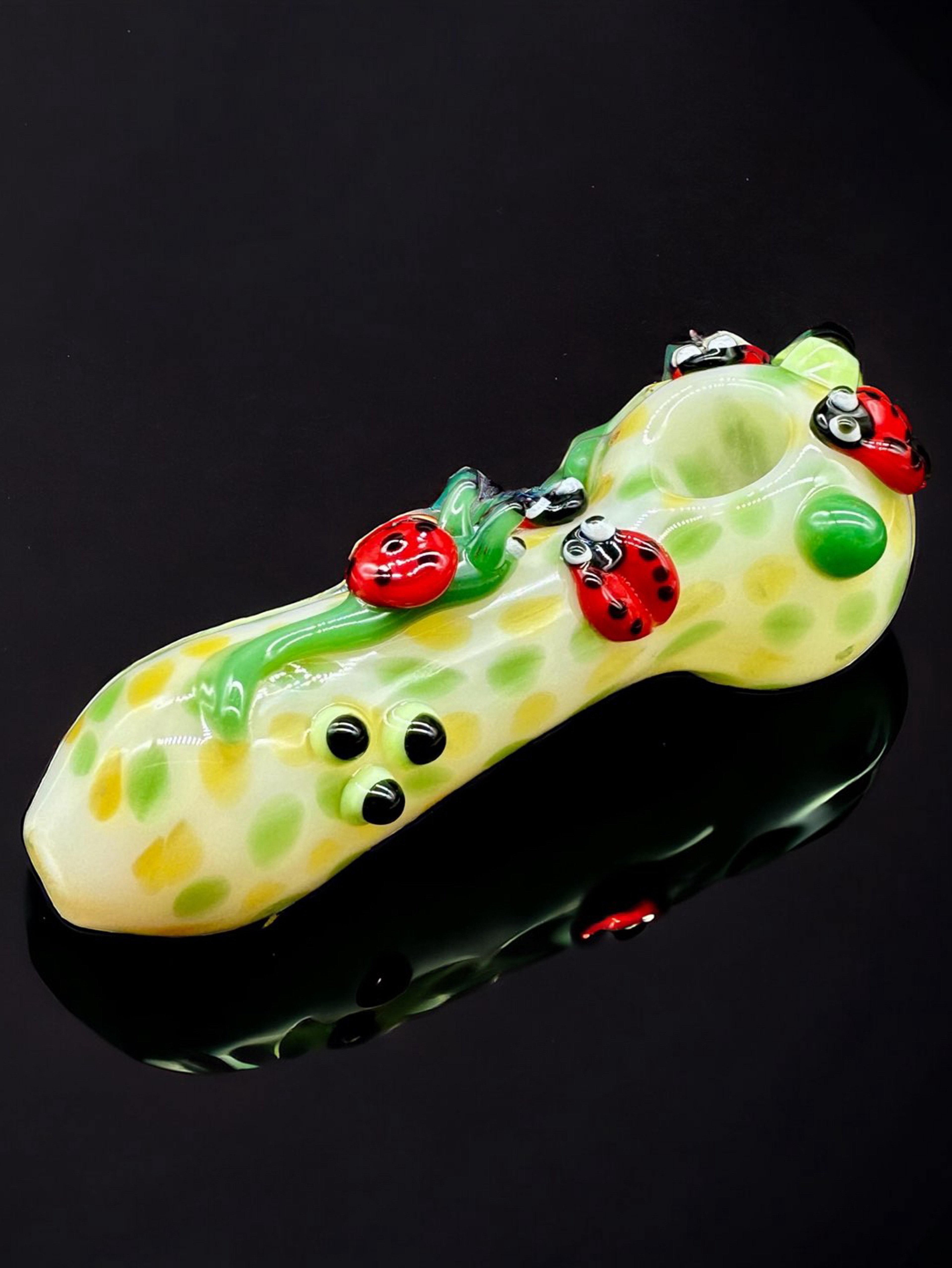 Preview pic of Ladybug Glass Bowl