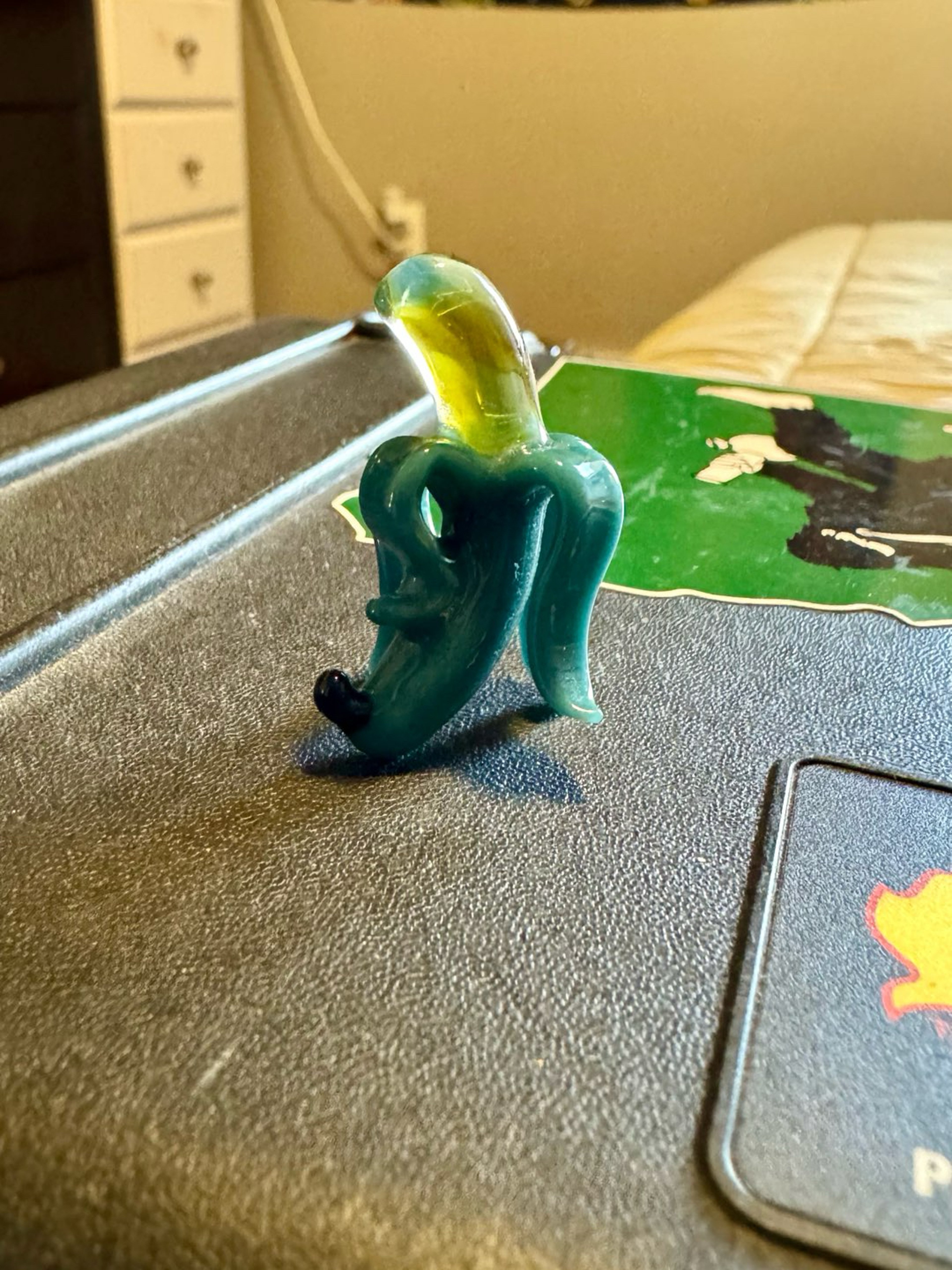 Preview pic of Banana Pendant