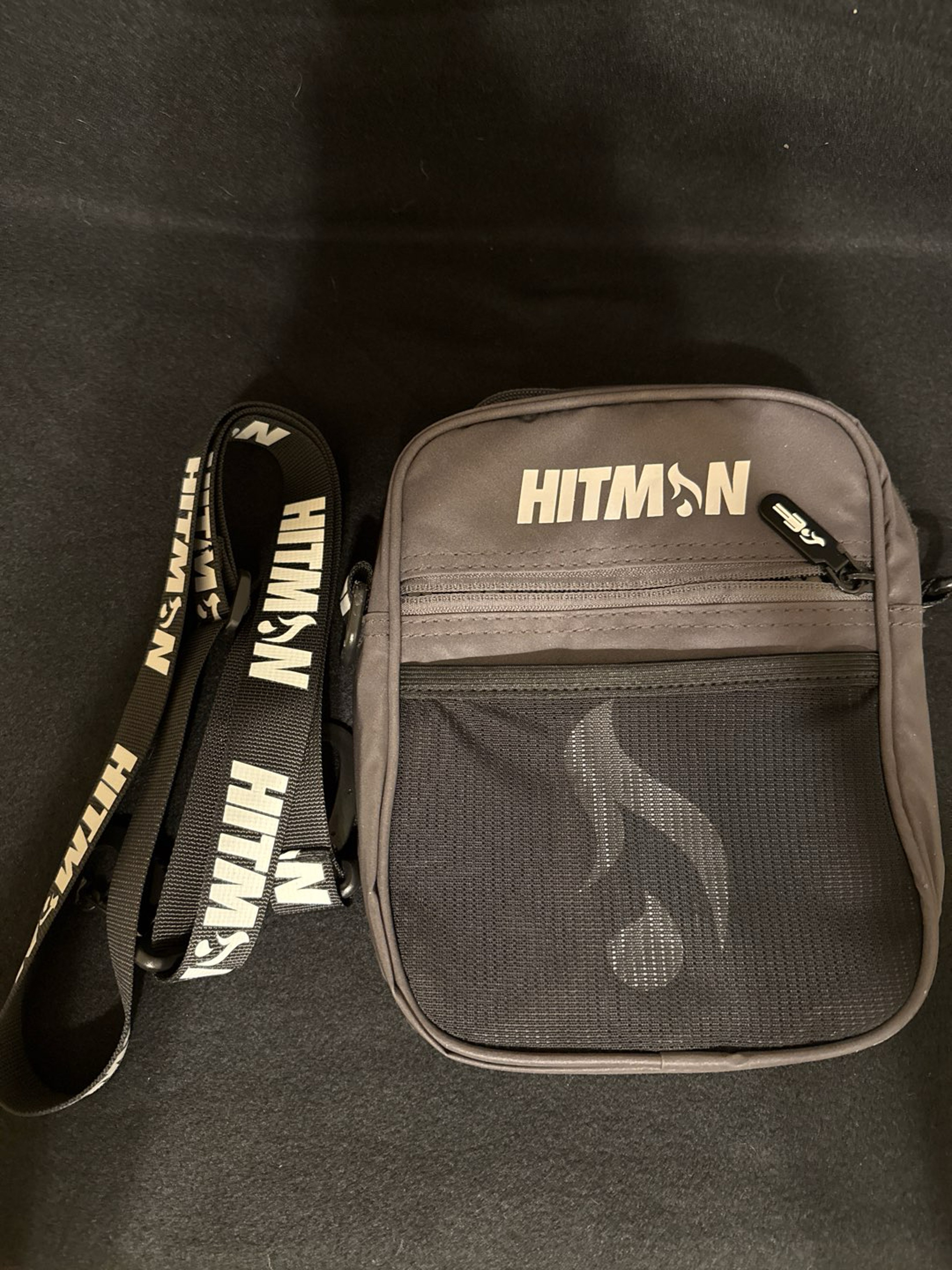 Preview pic of Hitman zipper bag