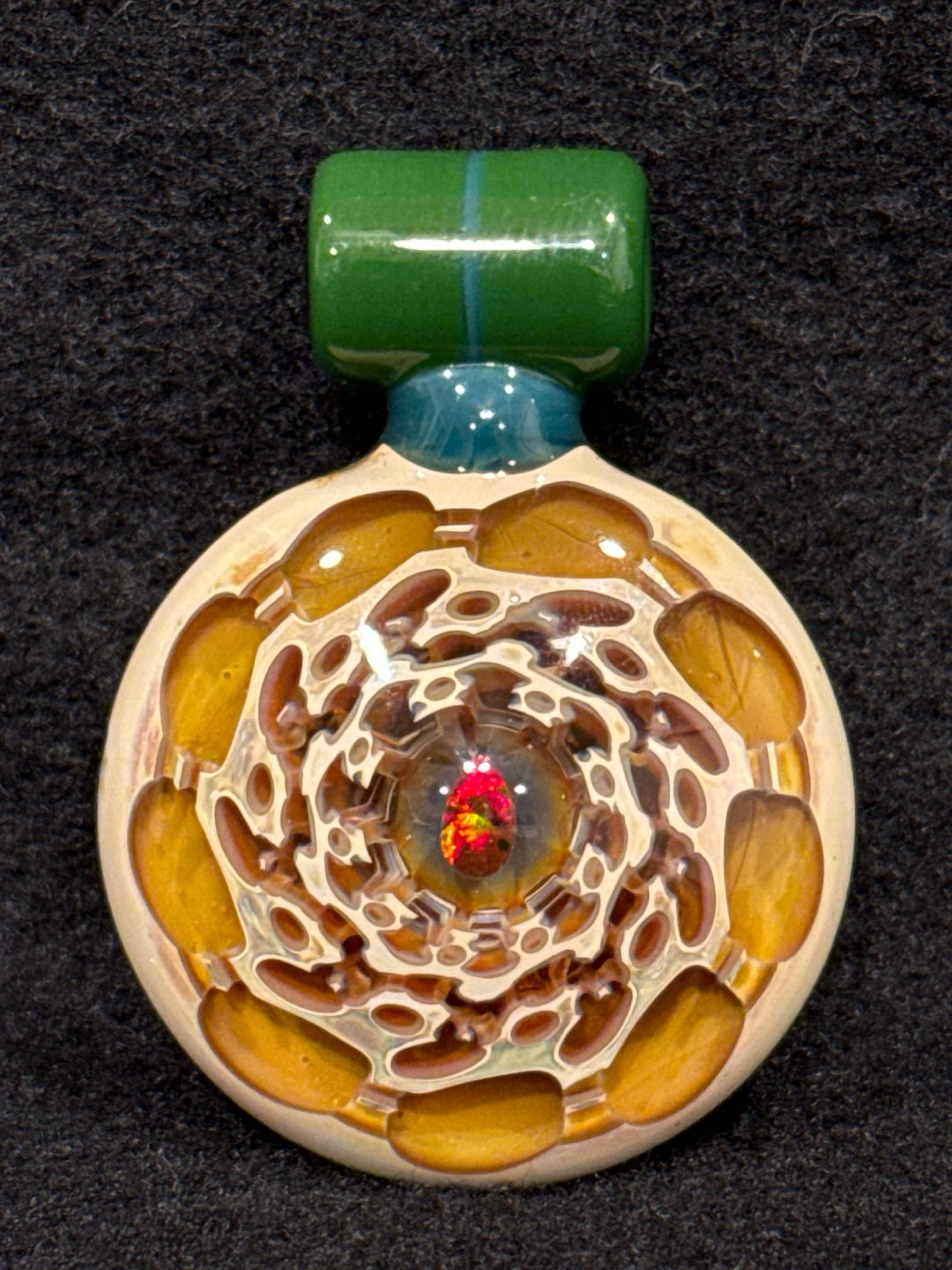 Preview pic of Yunk Pendant