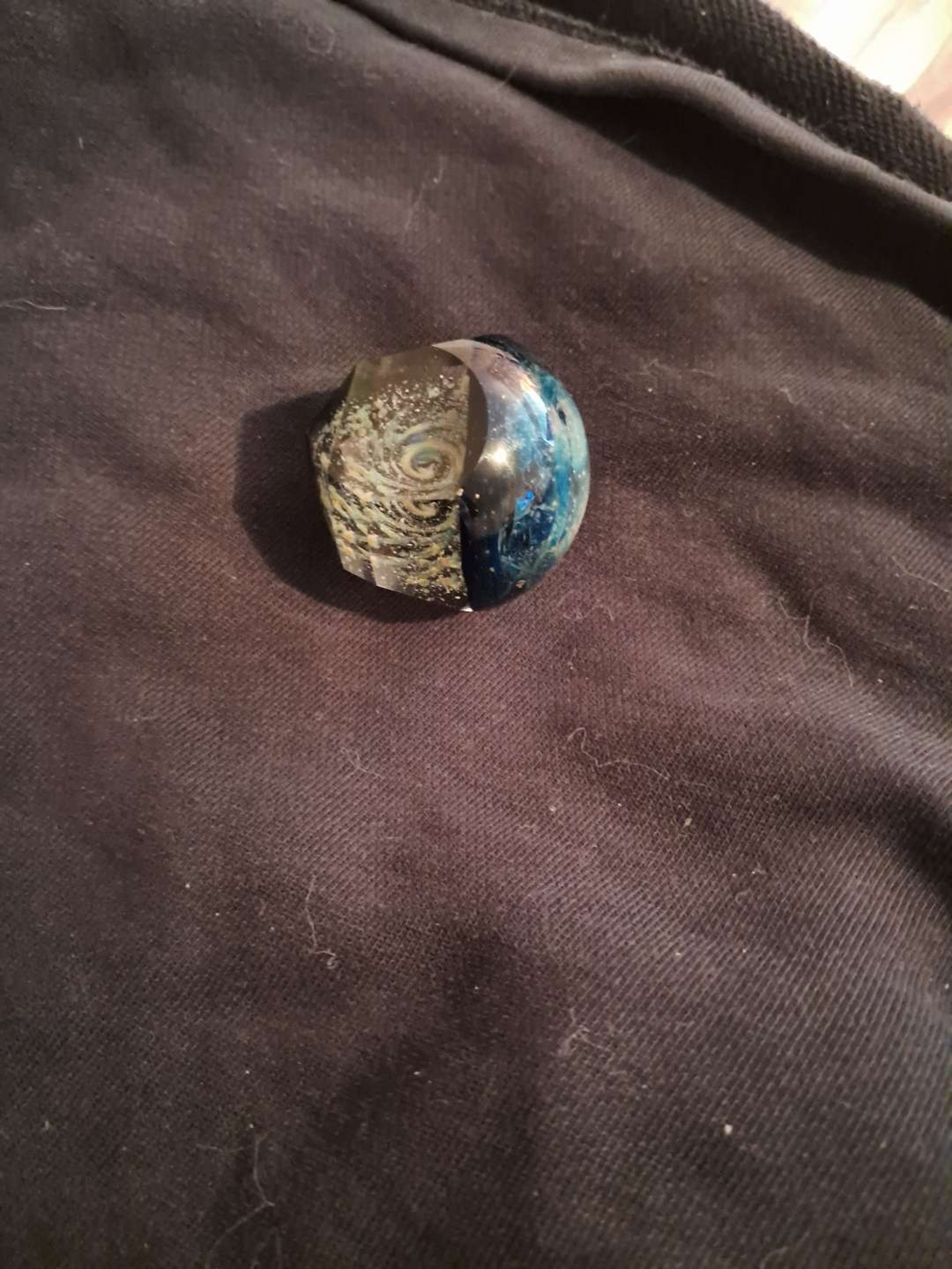 Preview pic of huge dichro galaxy marble