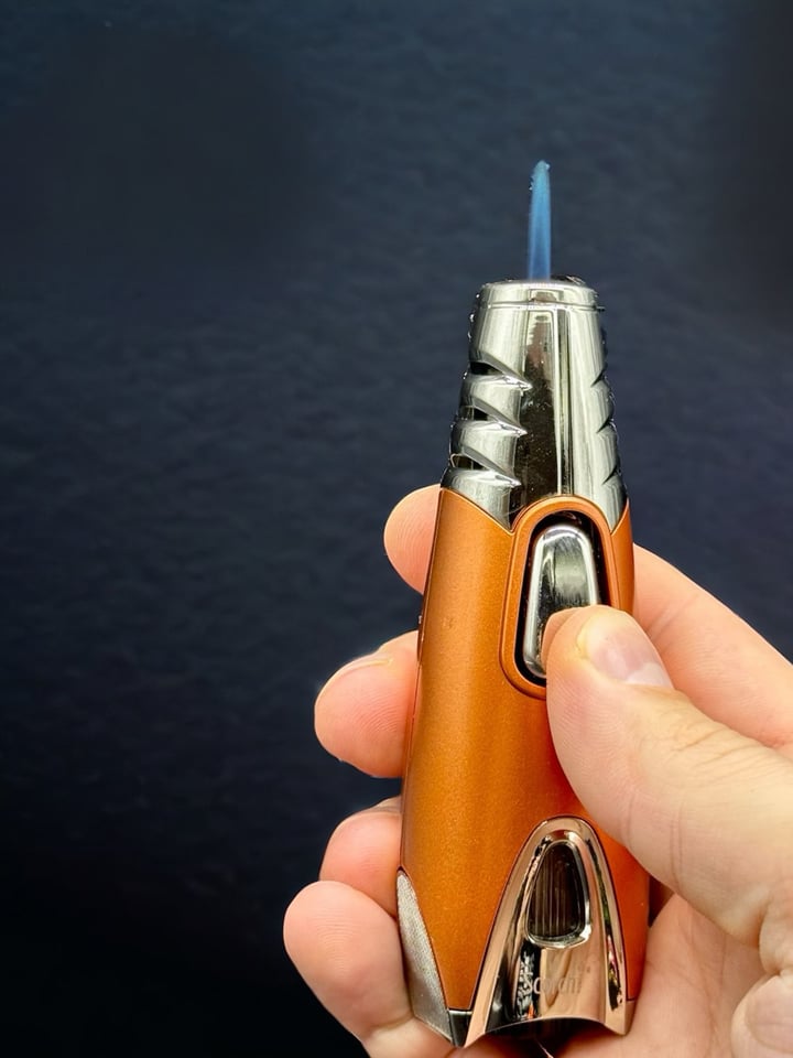 Scorch Torch Triple Jet Flame Butane Refillable Torch Lighter 61540 Scorch 36442059