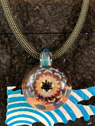 Preview pic of Flower implosion pendant