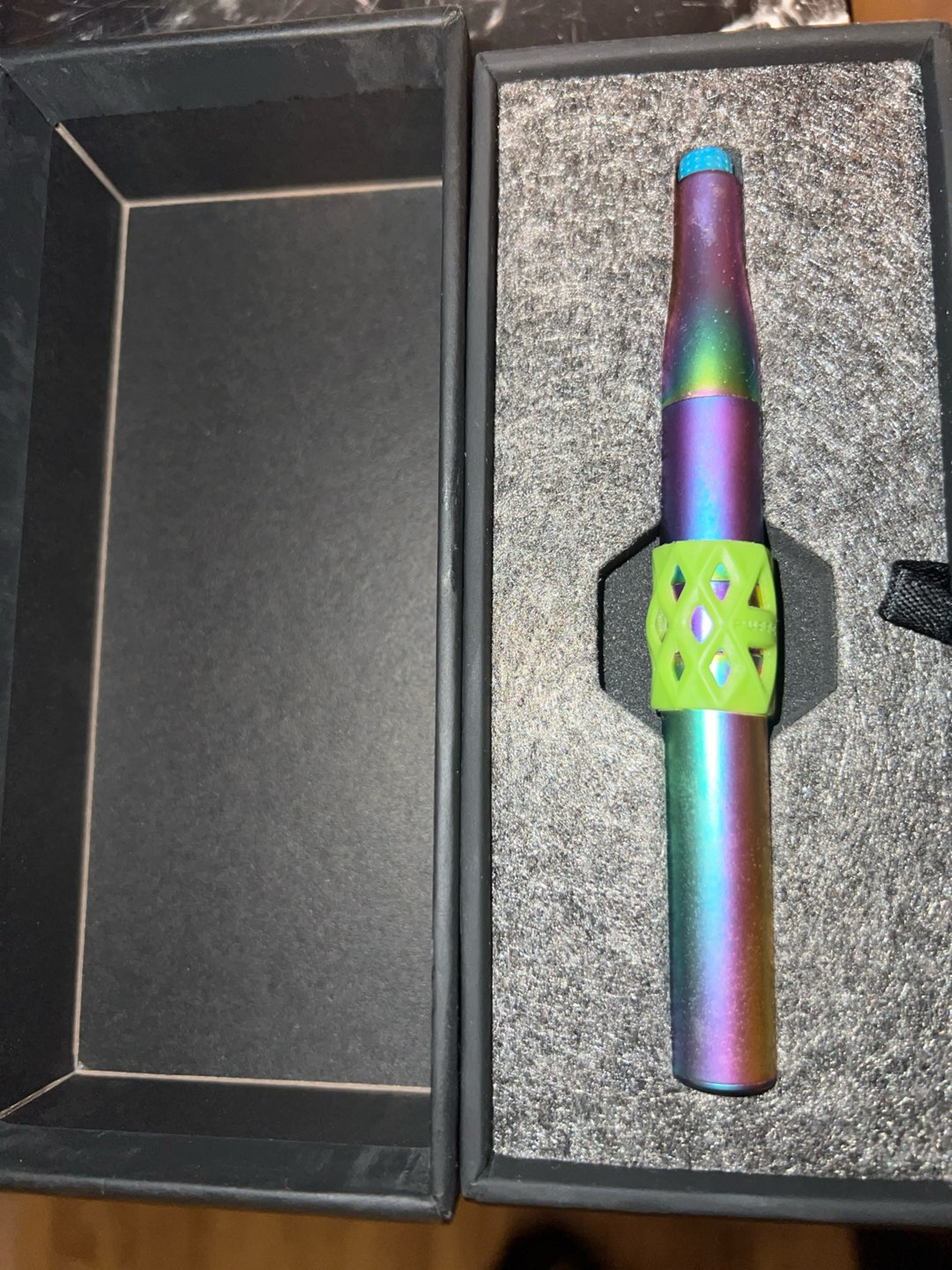 Puffco Plus Vision Edition image 0