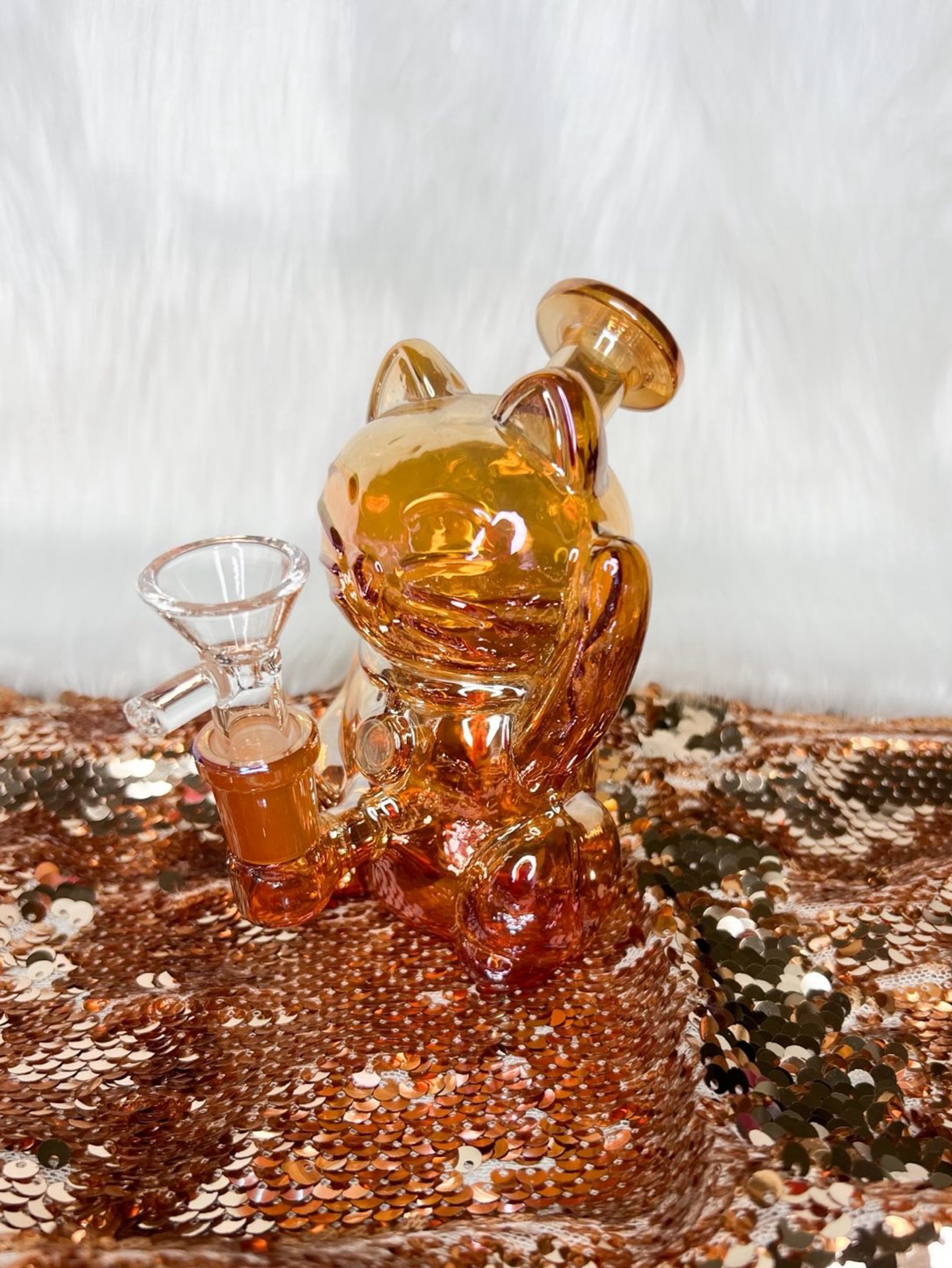 Preview pic of Gold Good Fortune Cat Water Pipe