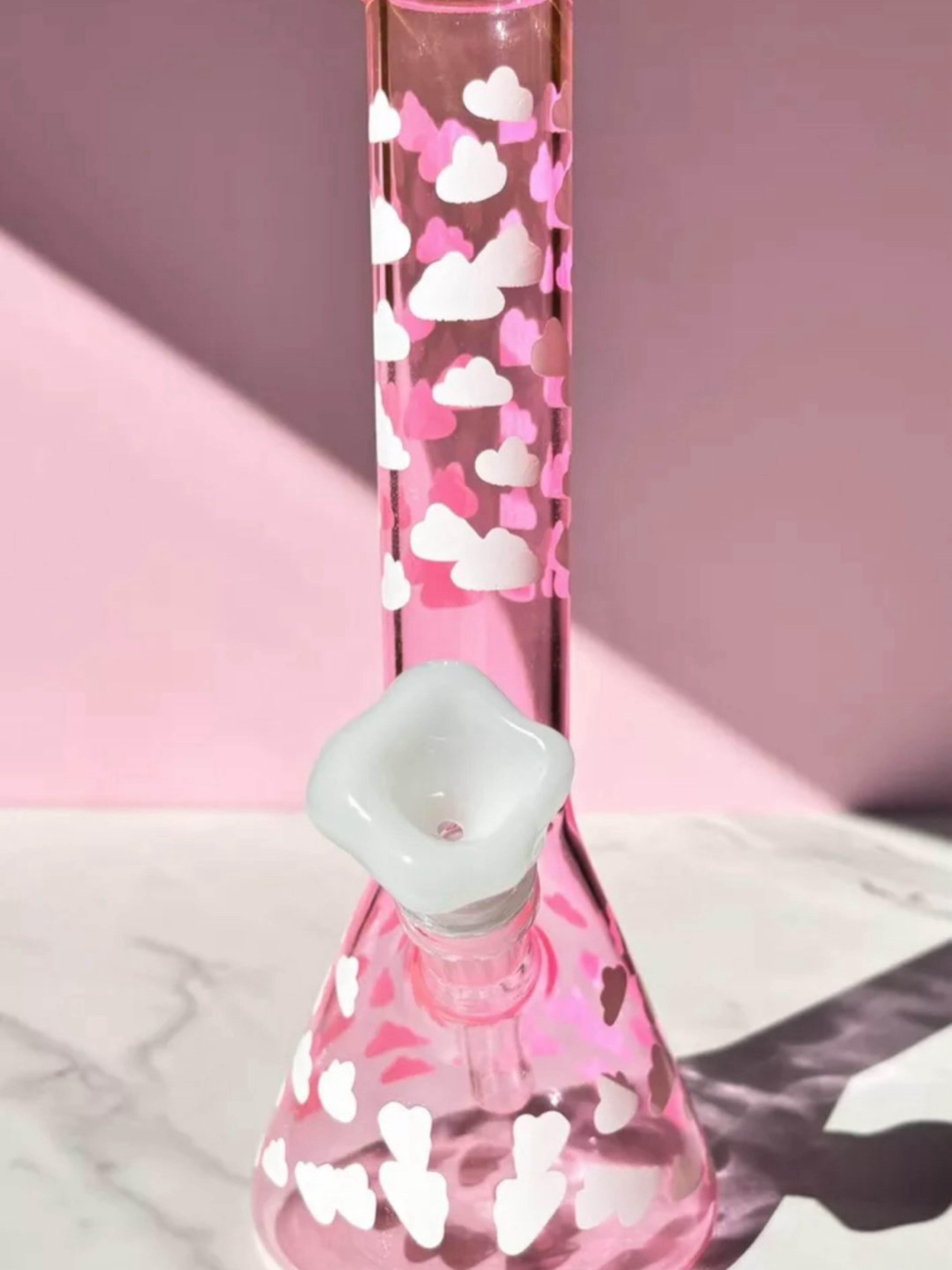 Preview pic of 10 inch cloud nine bong