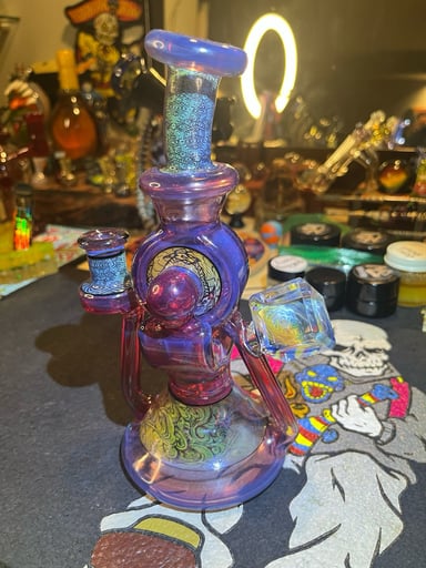 Preview pic of @hefeglass 10mm phoenix recycler w/peli