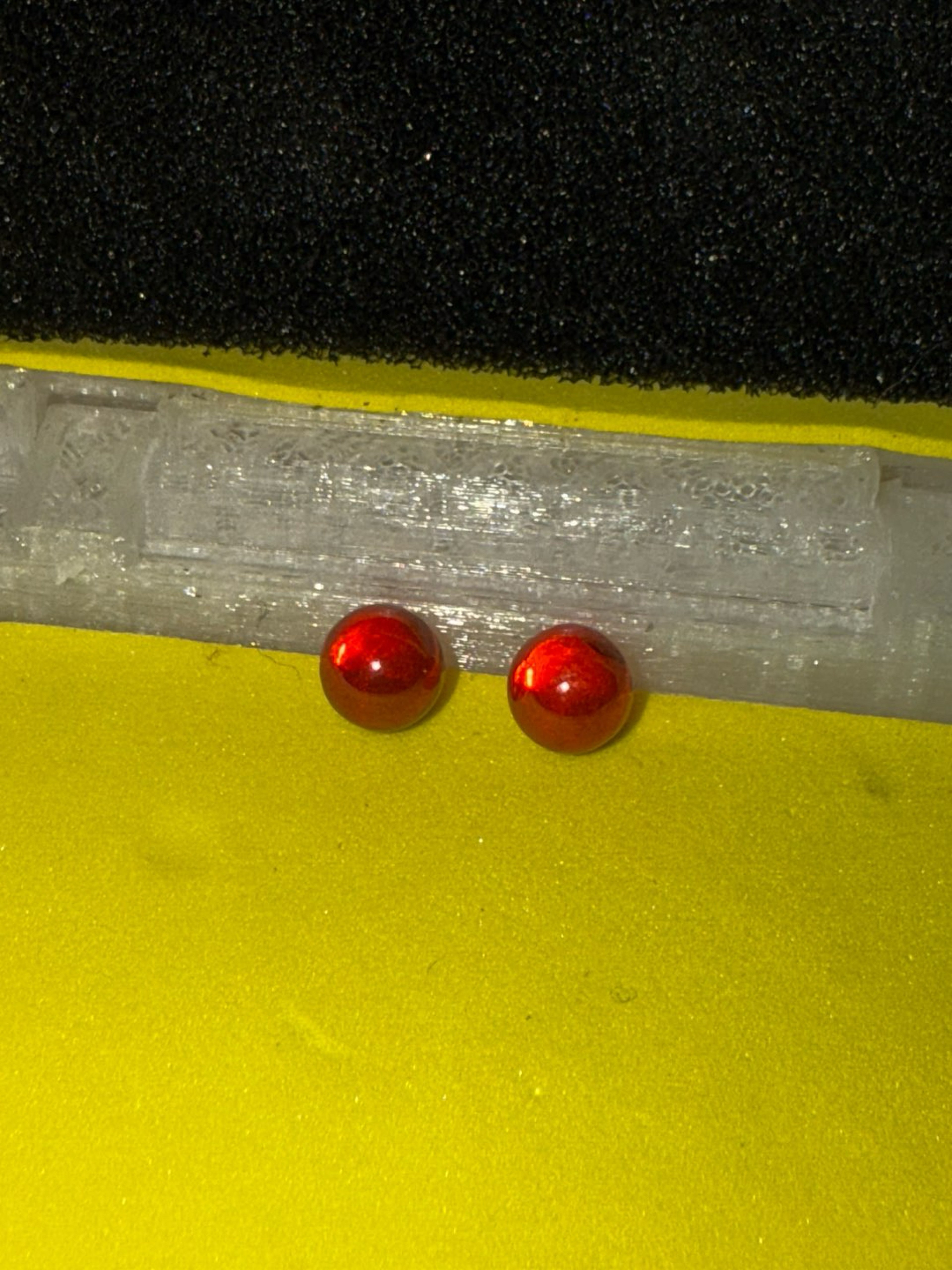 Preview pic of Ruby Pearl Co Set (x2 Pearls)