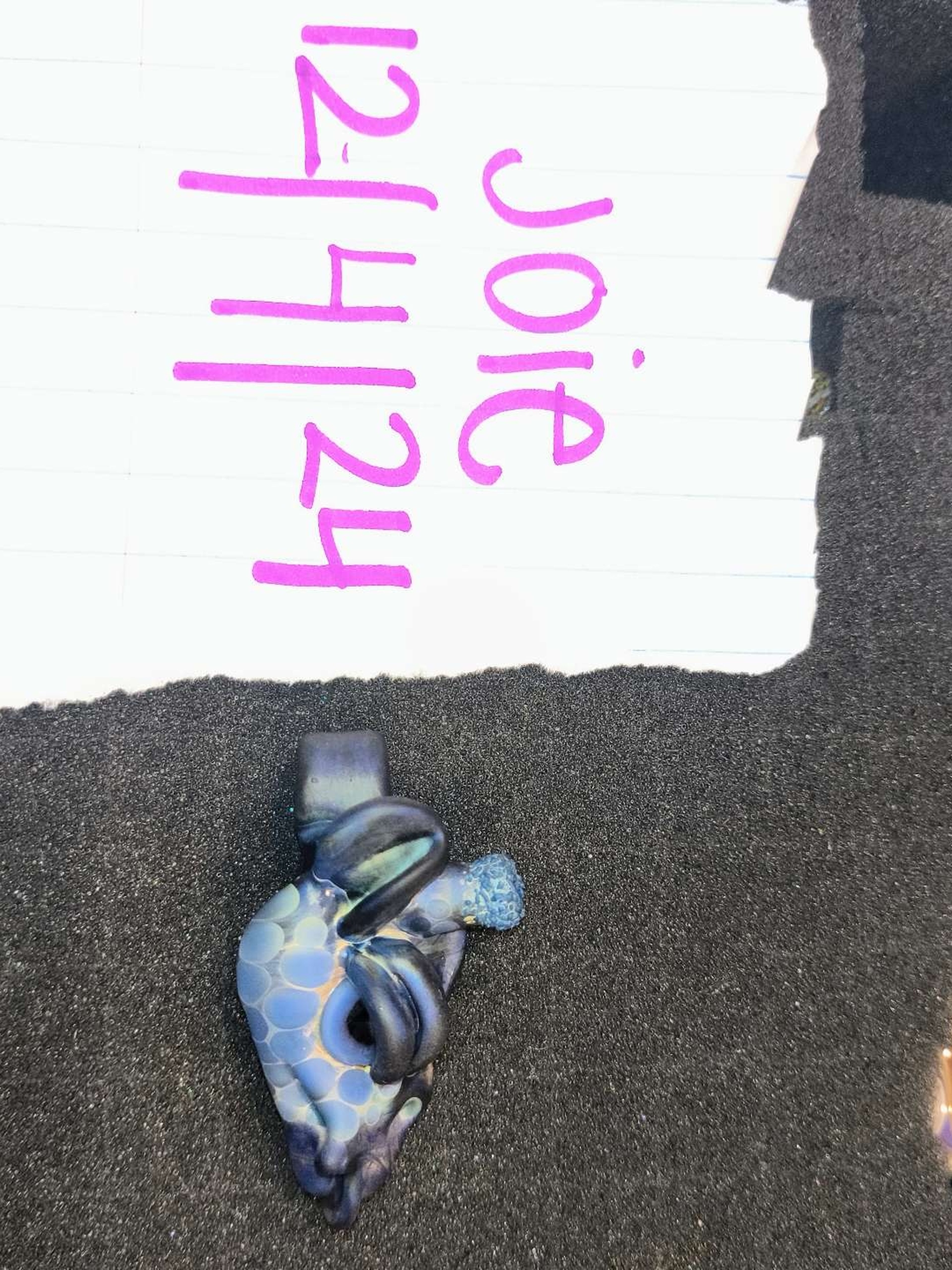 Preview pic of Robertson pendant