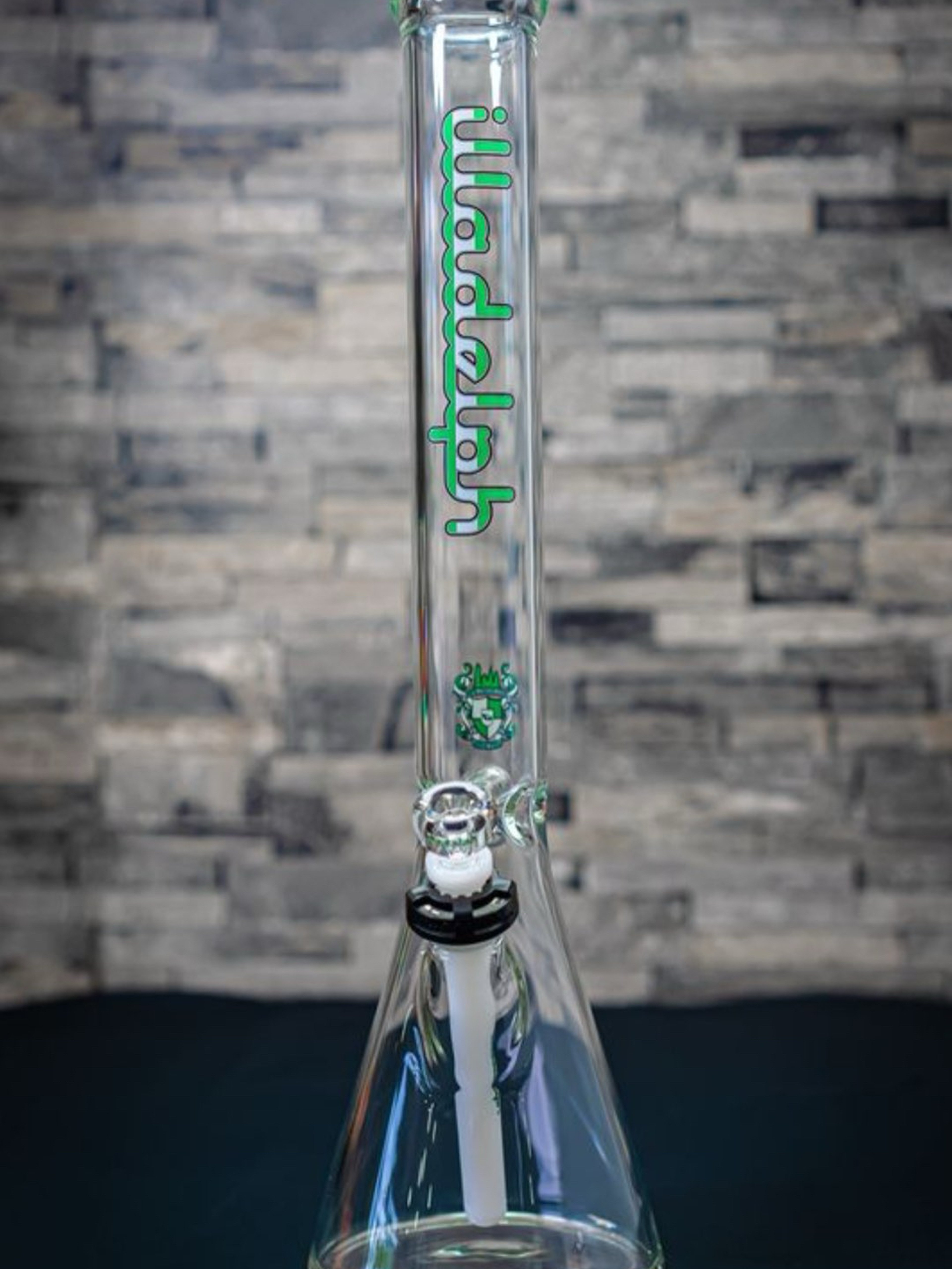Preview pic of PHILLY SPECIAL Illadelph 17” Eagles Beaker