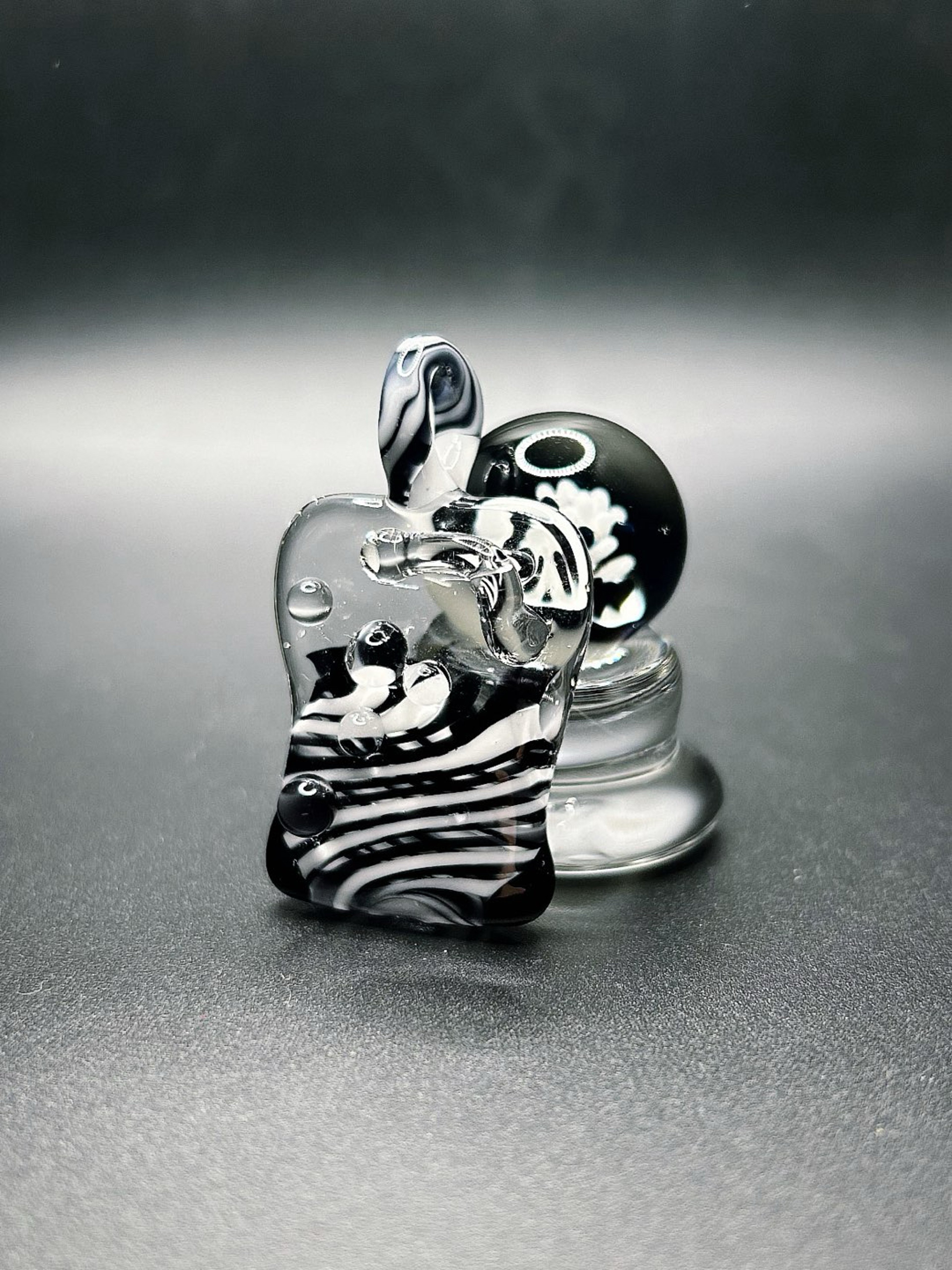 Preview pic of MarvinsGlass024 No Reserve Auction! 🎱