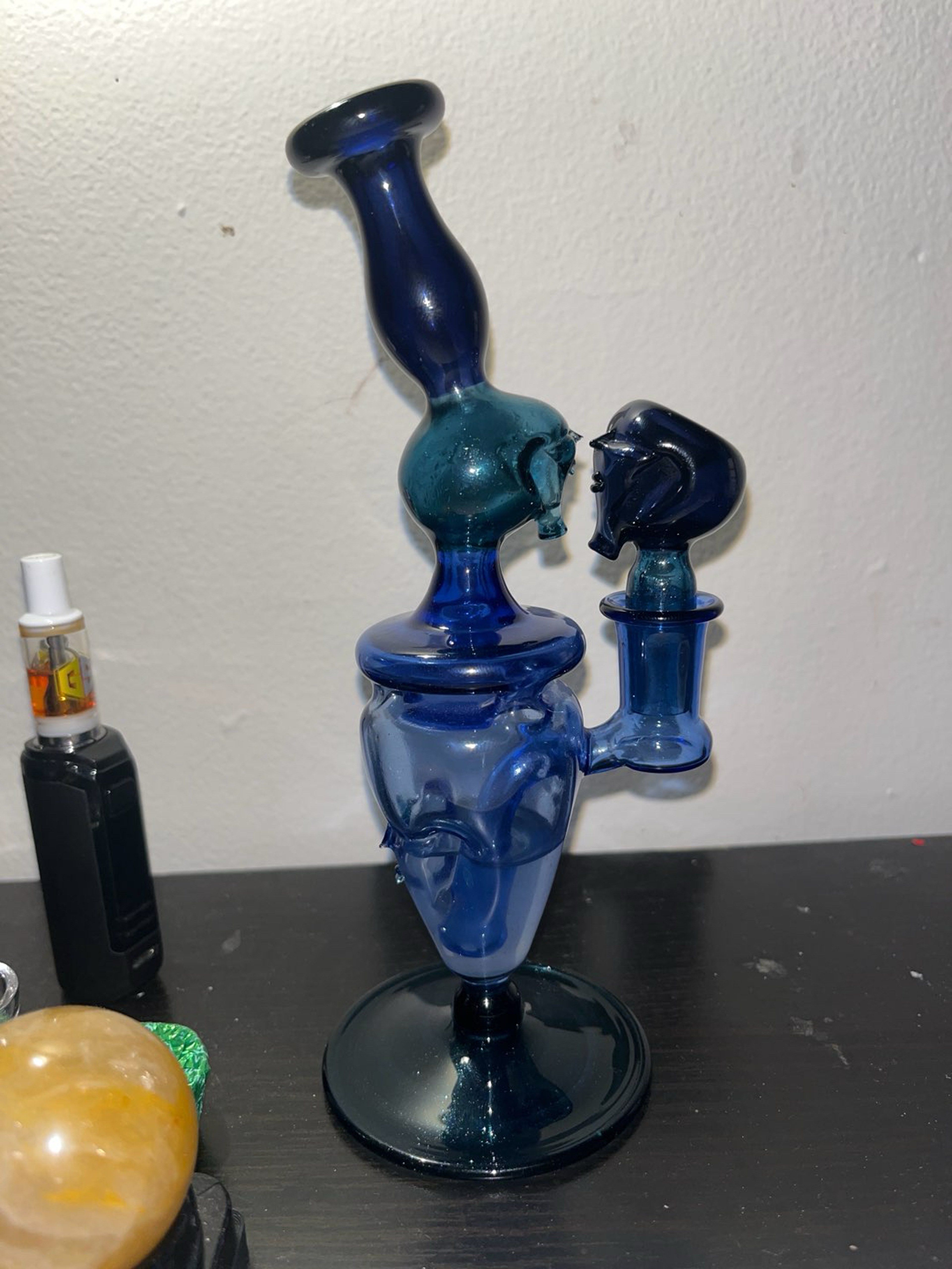 Preview pic of Bo Howe headstack