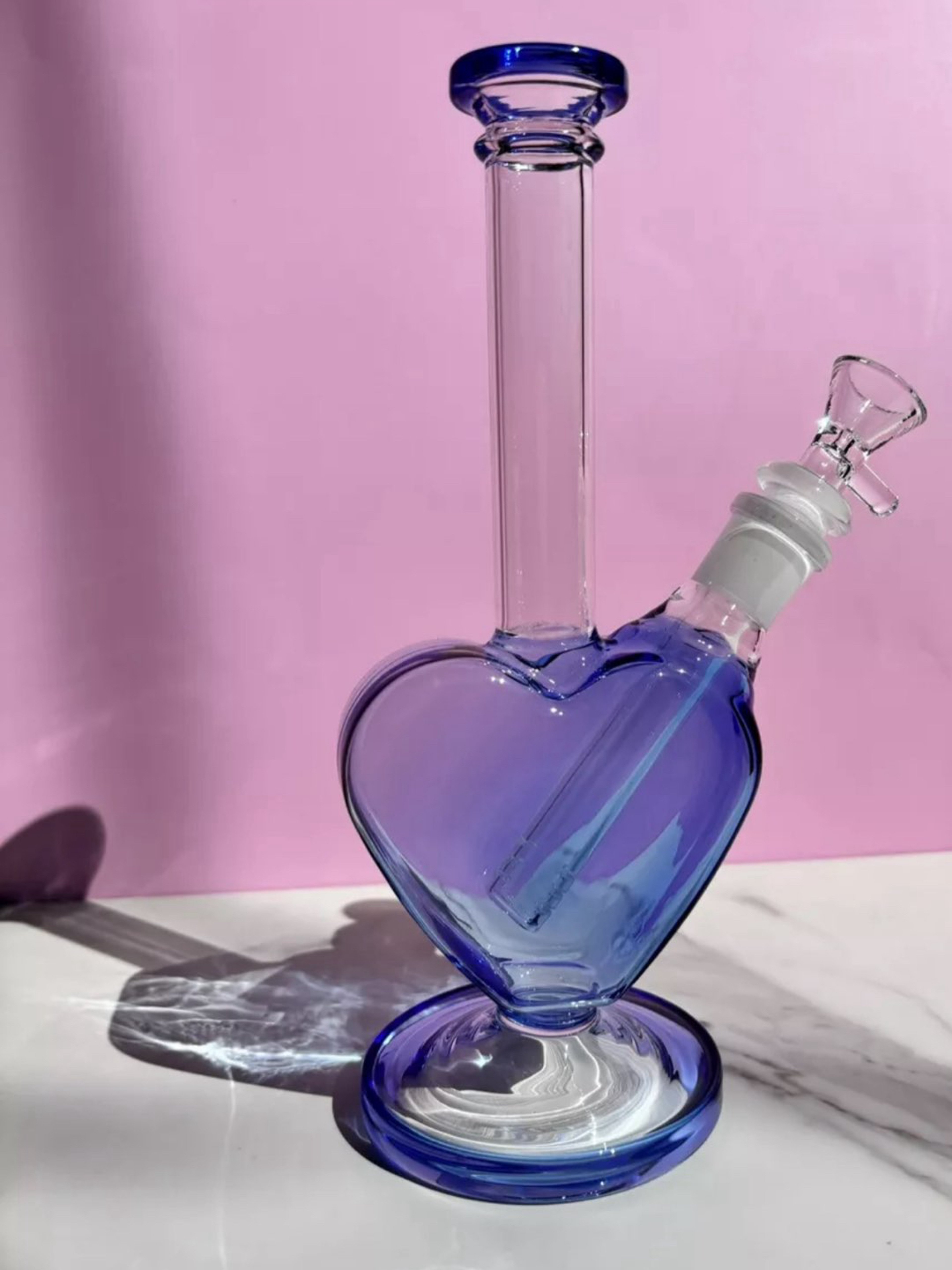 Preview pic of Heart bong