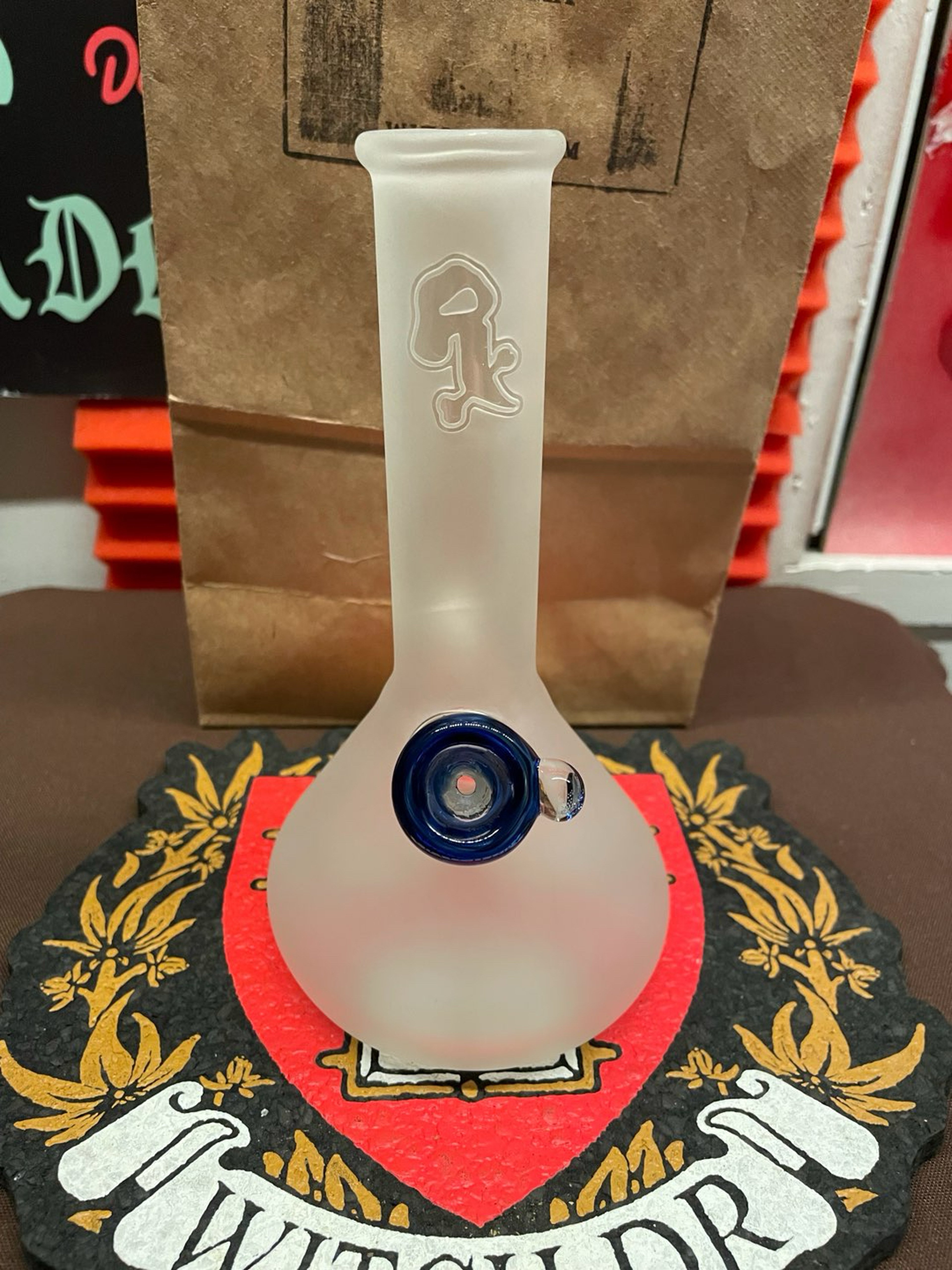 Preview pic of Fully Frosted 7” Mini Witch Dr Beaker