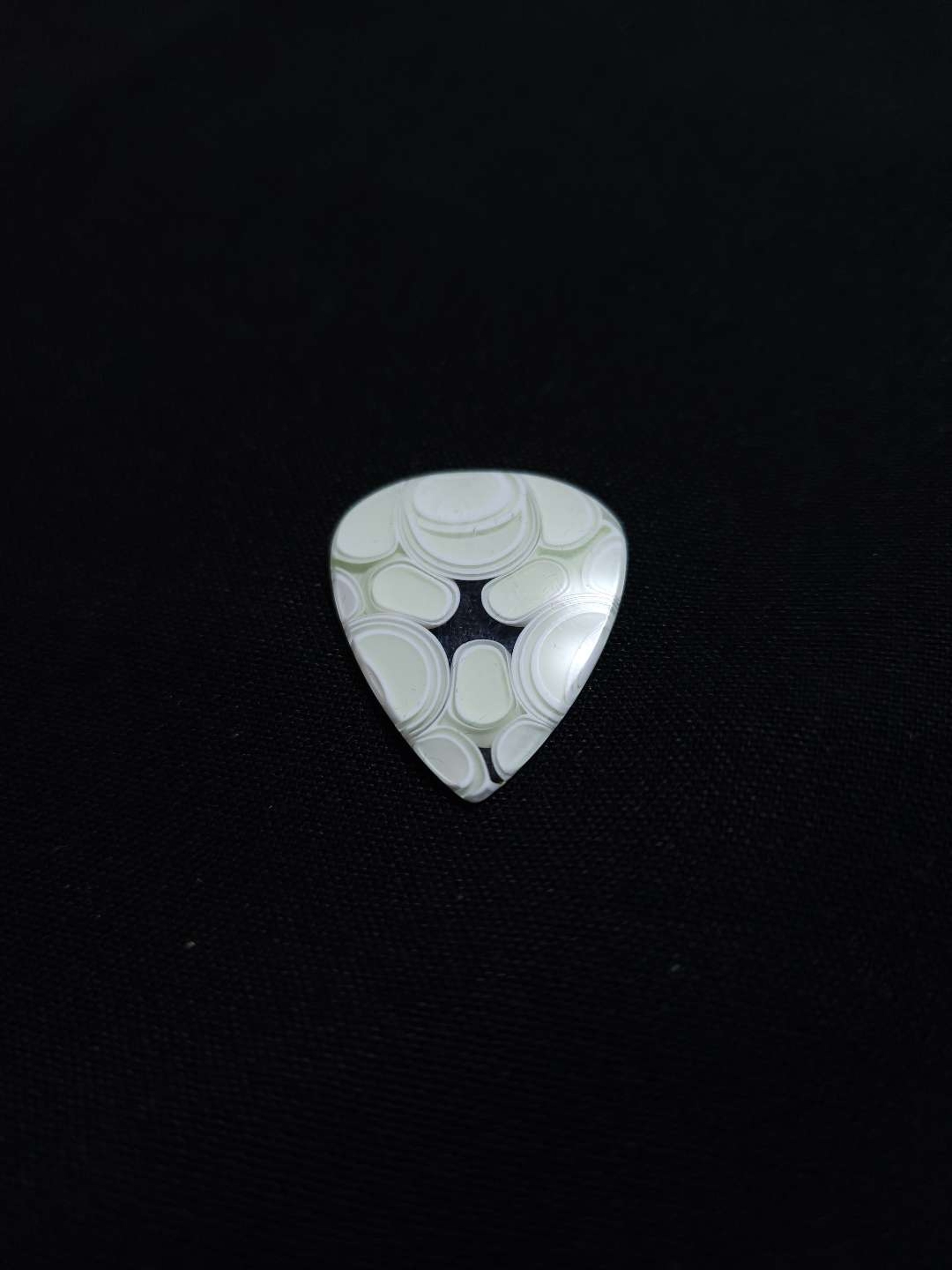 Preview pic of Functional guitar pick