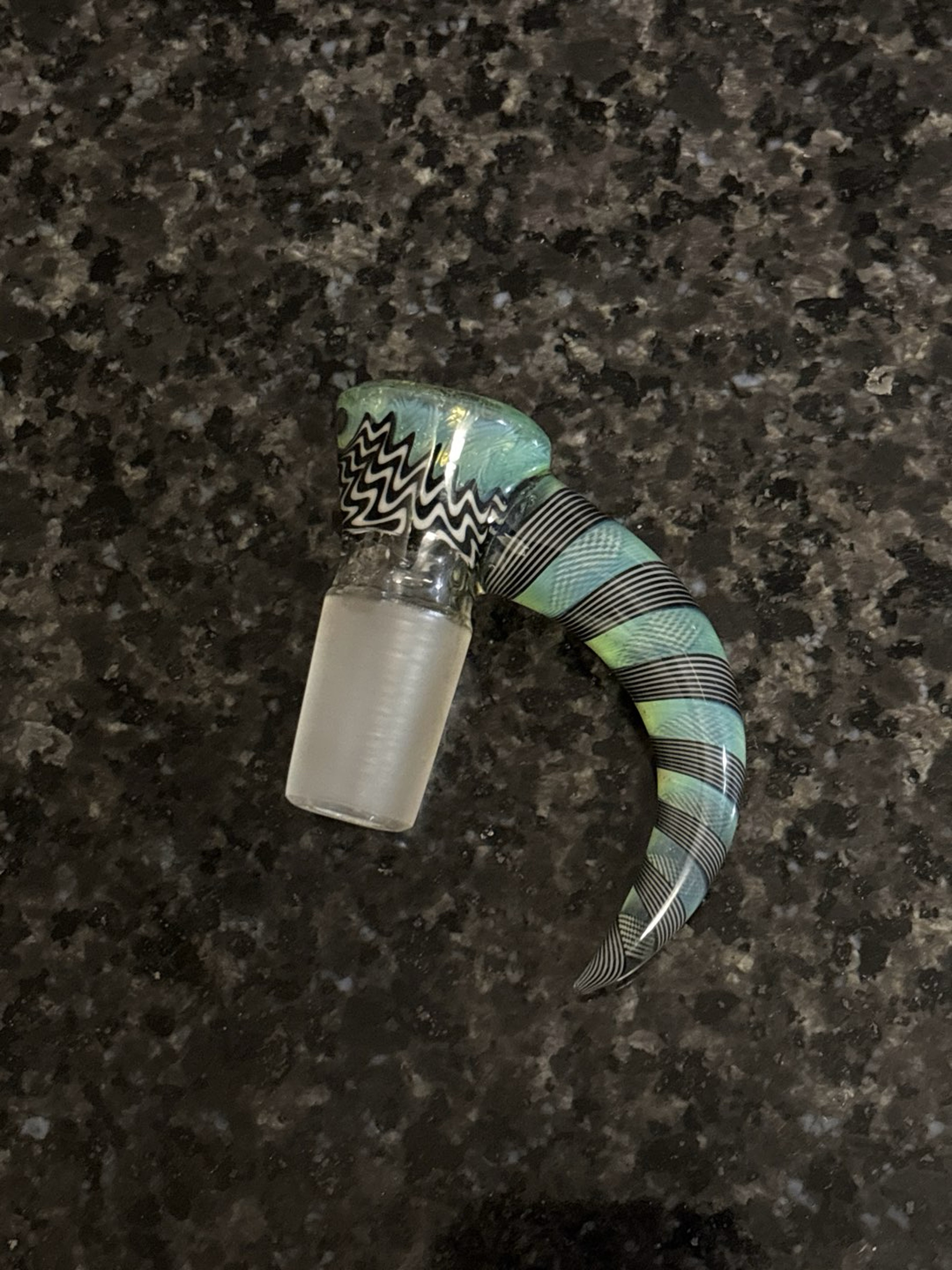 Preview pic of 18mm 4 Hole Wig Wag Slide