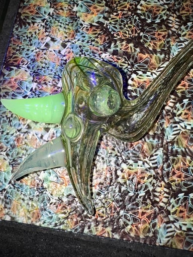 Preview pic of Bufoglassworks UV Sherlock Pipe