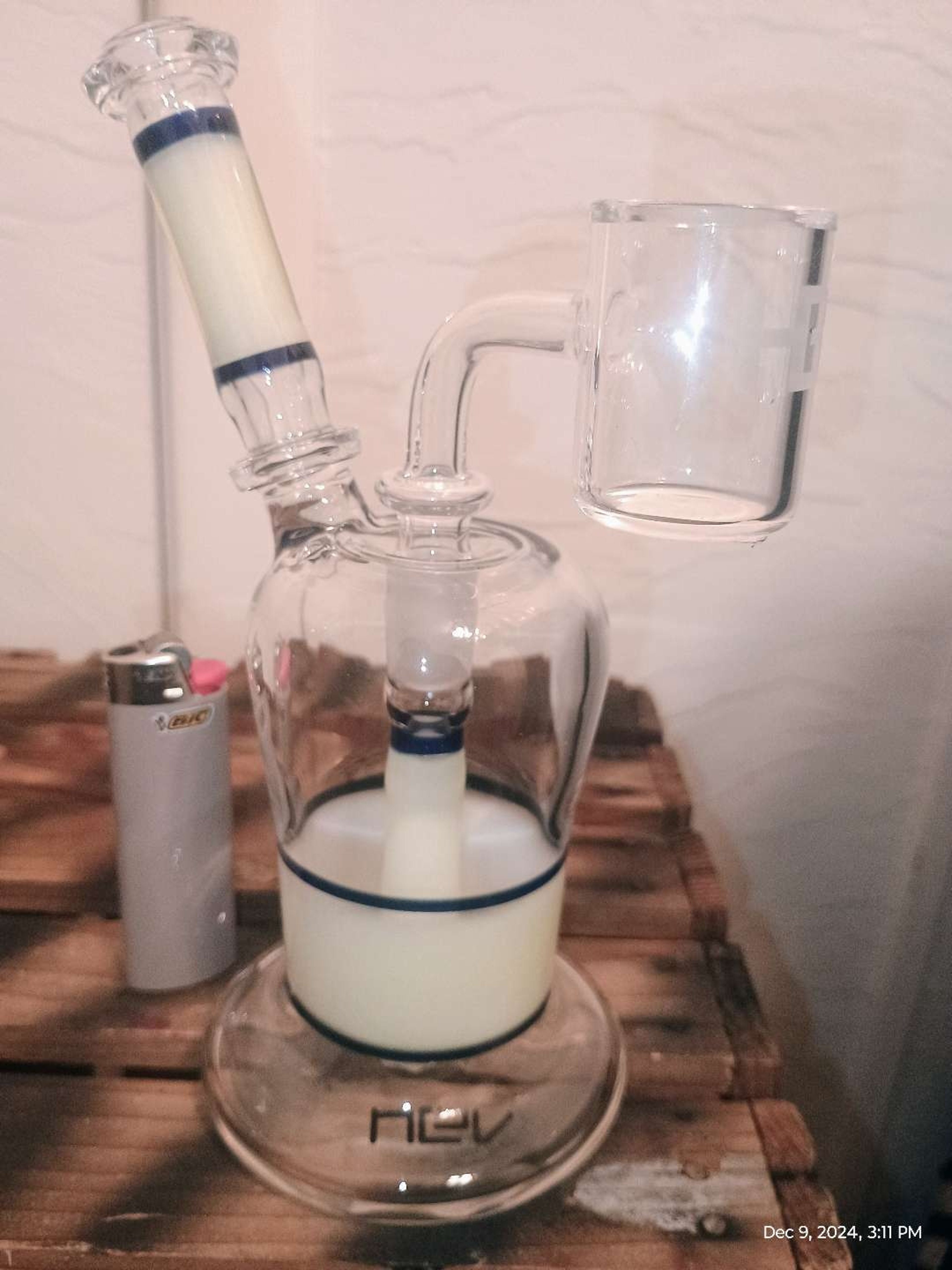 Preview pic of Nev Glass Encalmo UV Showerhead Rig