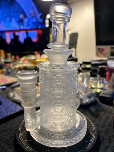 Preview pic of Carved Mothership Klein 1/1