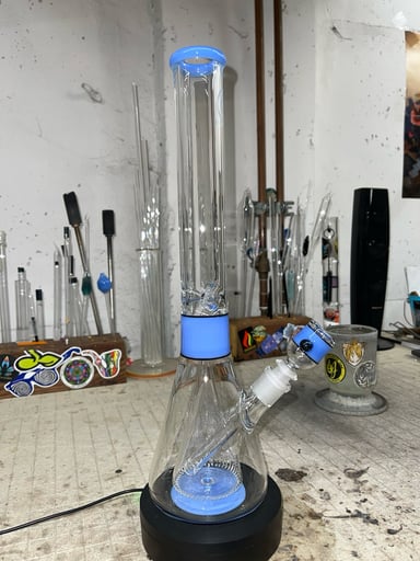 Preview pic of Piramid perc beaker