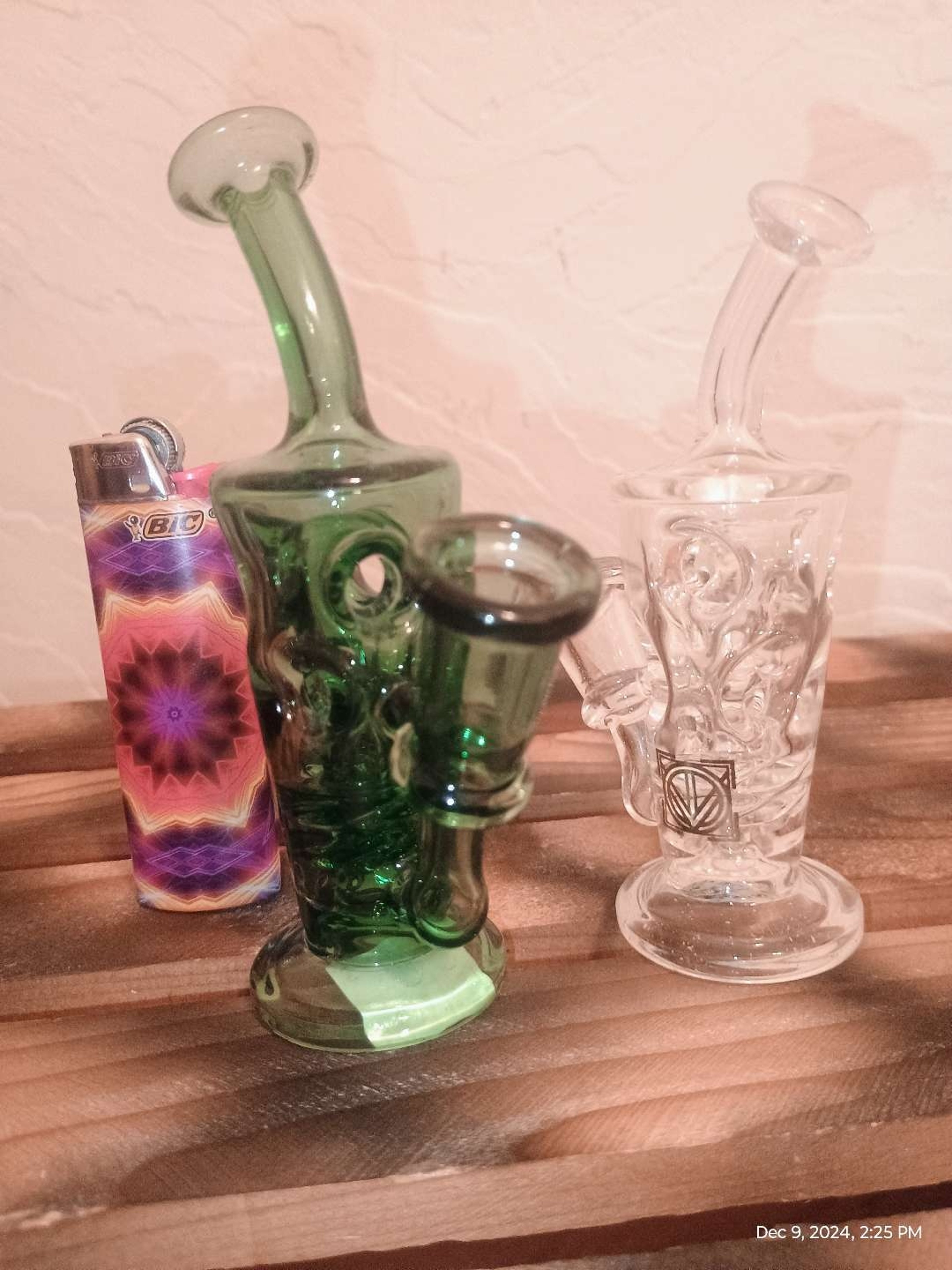 Preview pic of Licit Micro Rig Dbl Turbine Swiss Perc ~ Green & Lucy UV