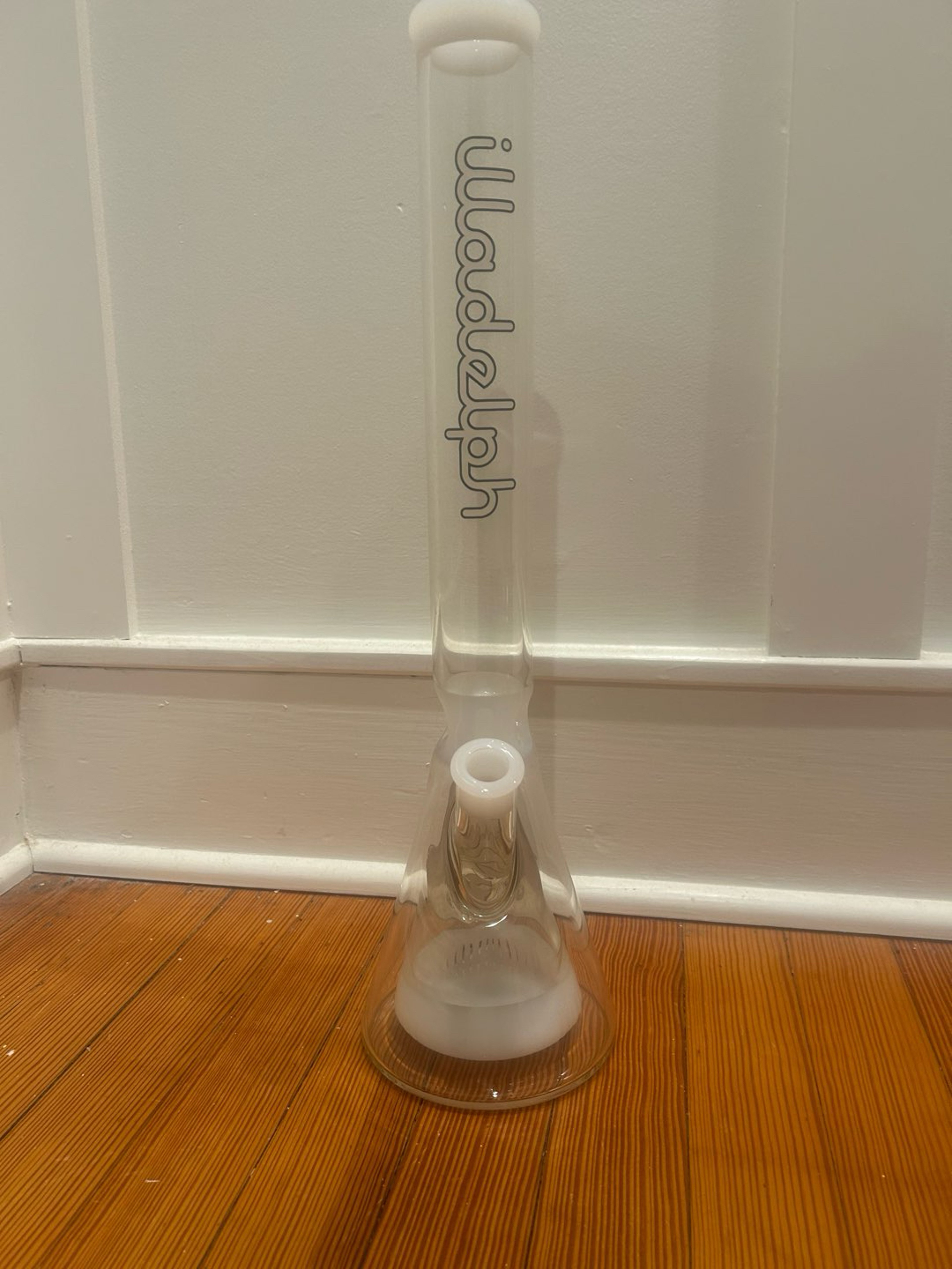 UV Glow Illadelph Collins beaker image 0