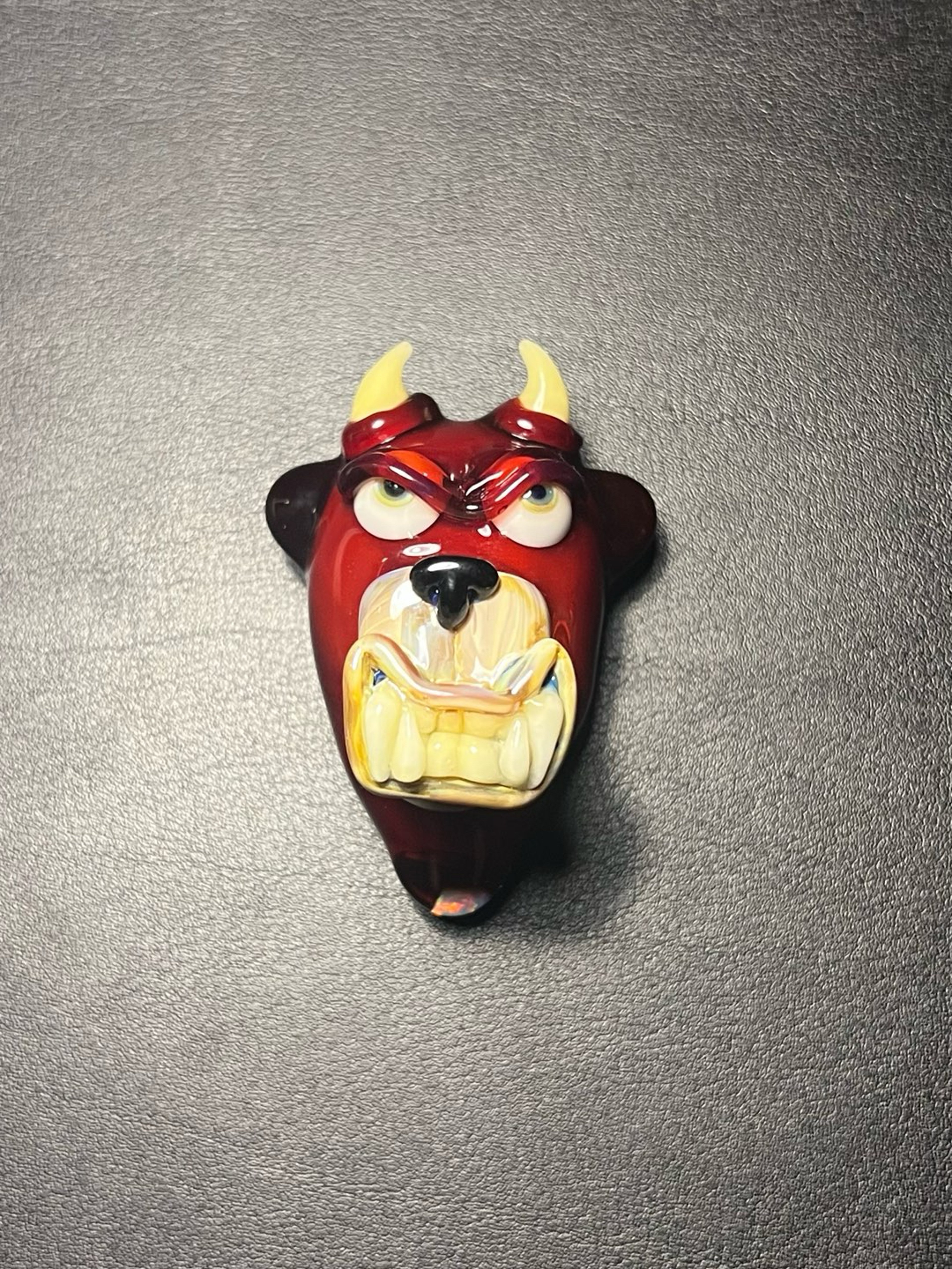 Preview pic of Munster Glass Bear Pendant